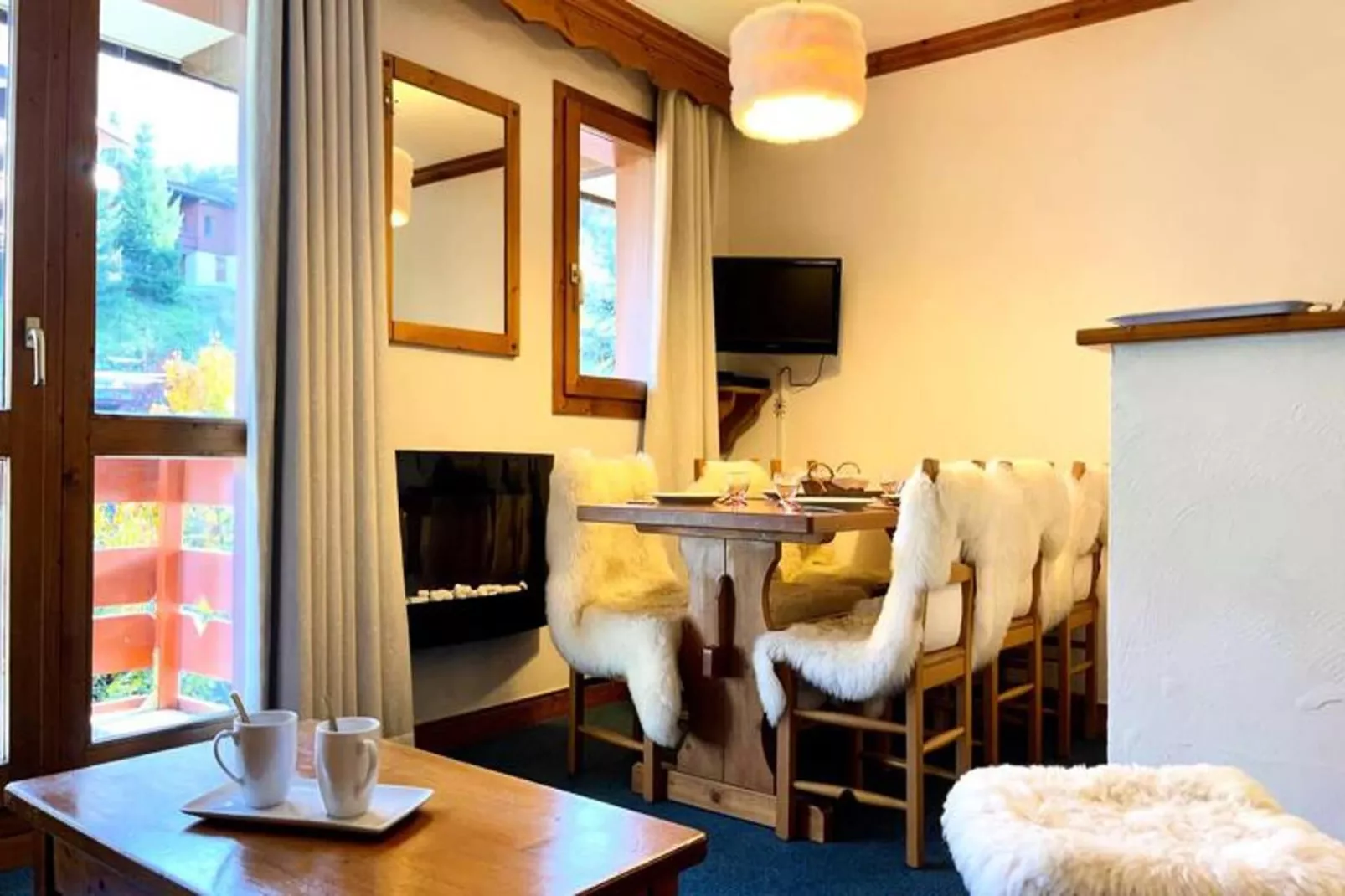 Résidence Athamante - Esszimmer