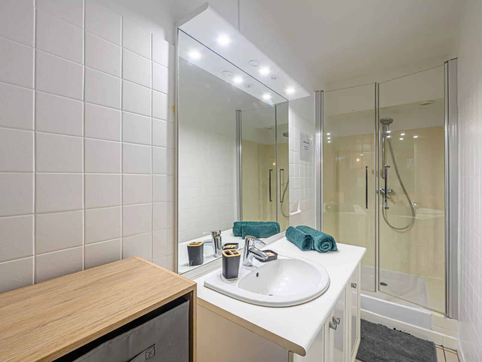 Les Néréïdes-Drinnen