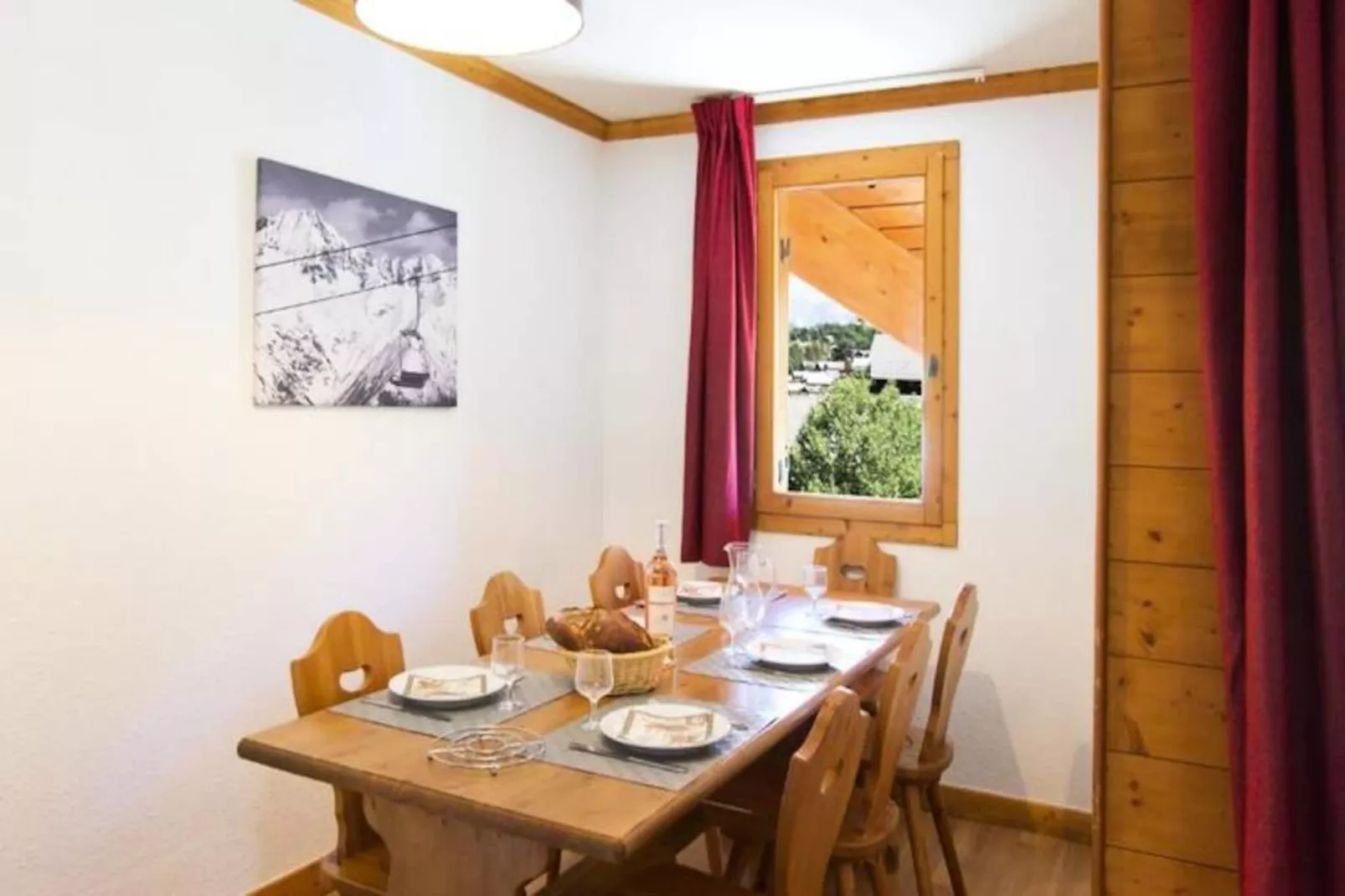 Résidence Odalys Le Hameau et Les Chalets de la Vallée d'Or***-Image-tags.