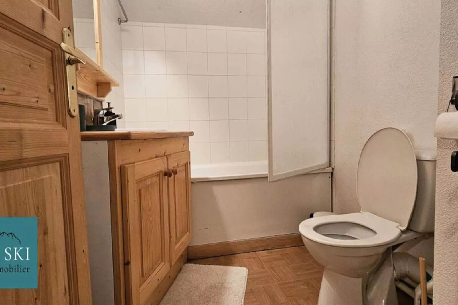 Chalet Kyrlis-Image-tags.