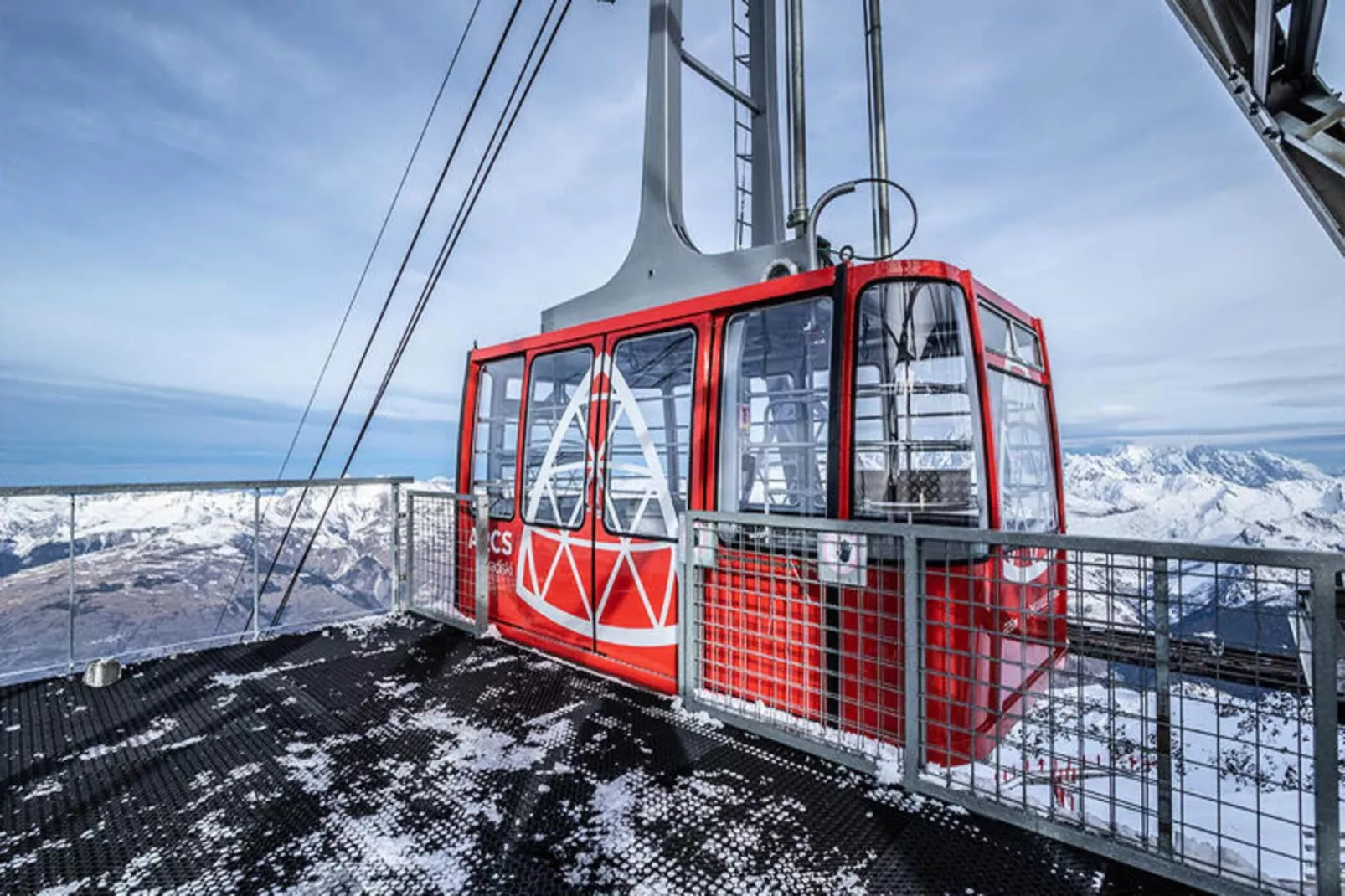 Résidence Aiguille Grive Bat I - Exterior in summer