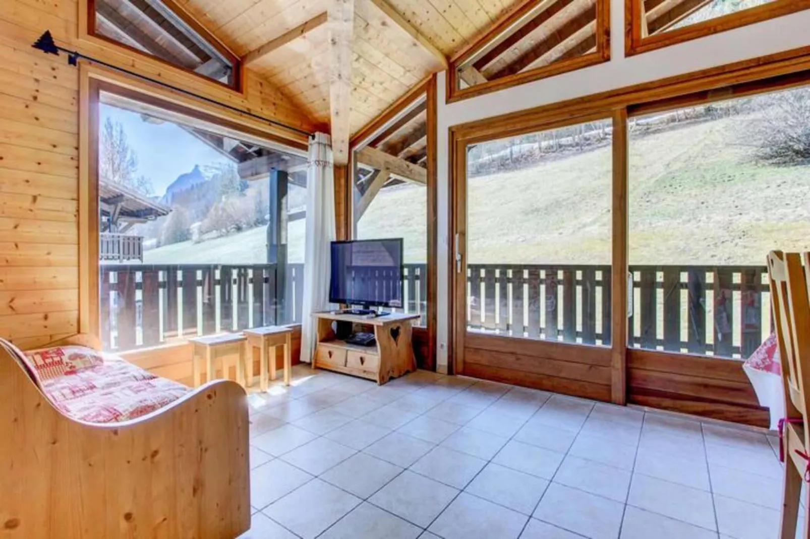 Résidence Les Cesaries - Außenbereich Sommer