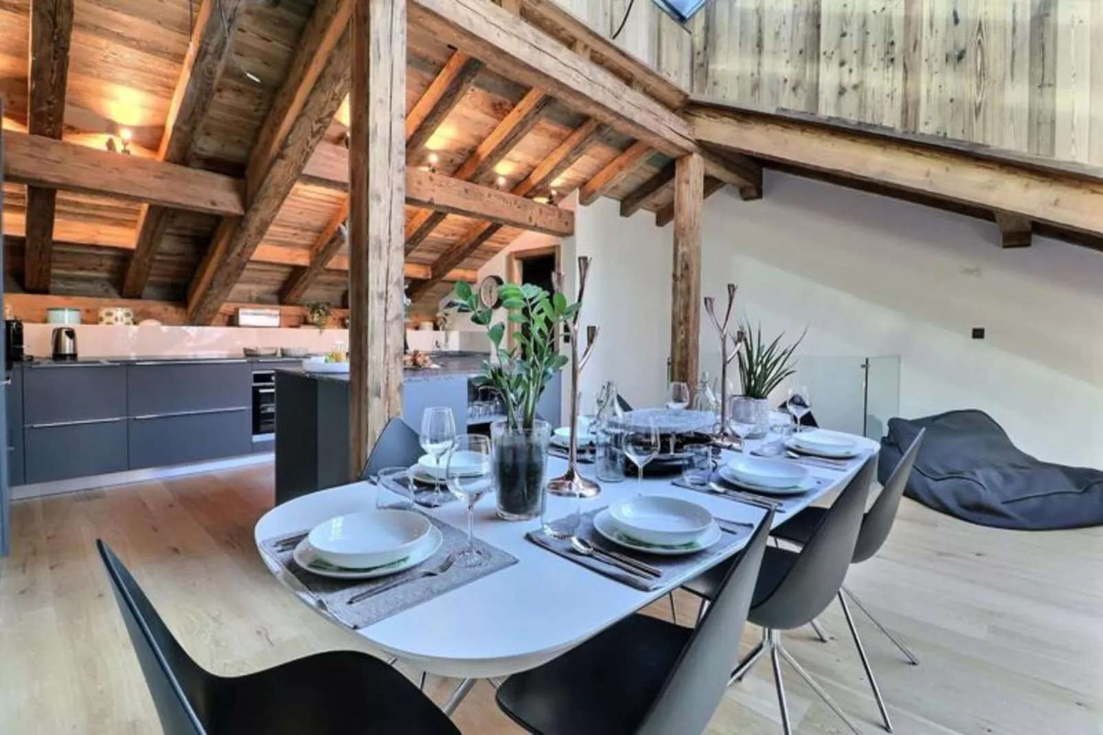 Résidence Isobel-Dining room