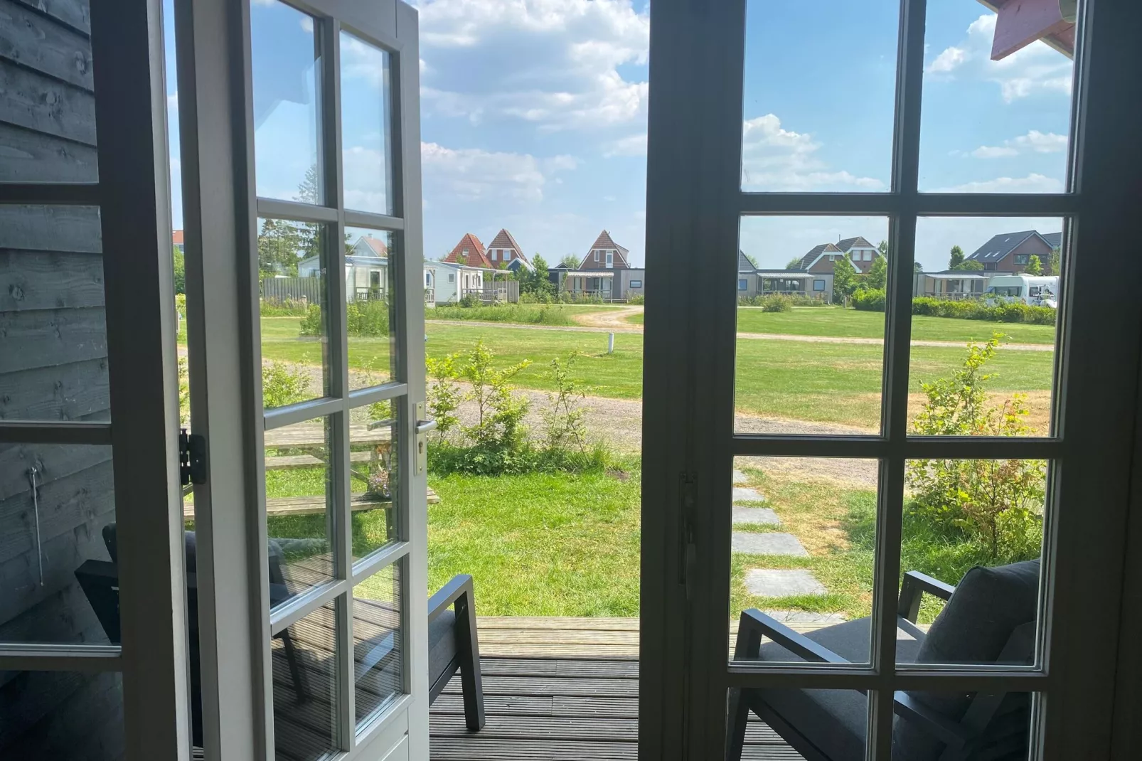 Chalet Doutzen-View summer