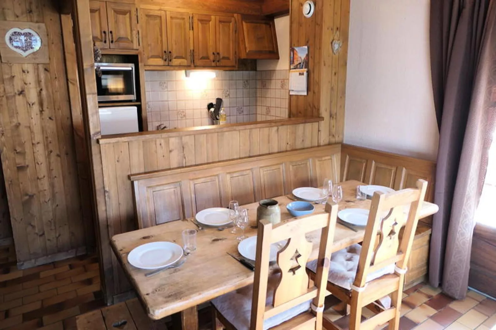 Résidence La Gelinotte-Esszimmer