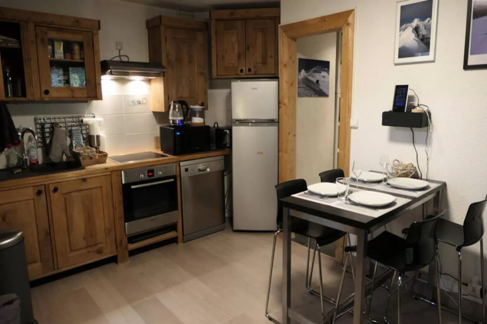 Les Chalet Du Soleil-Kitchen