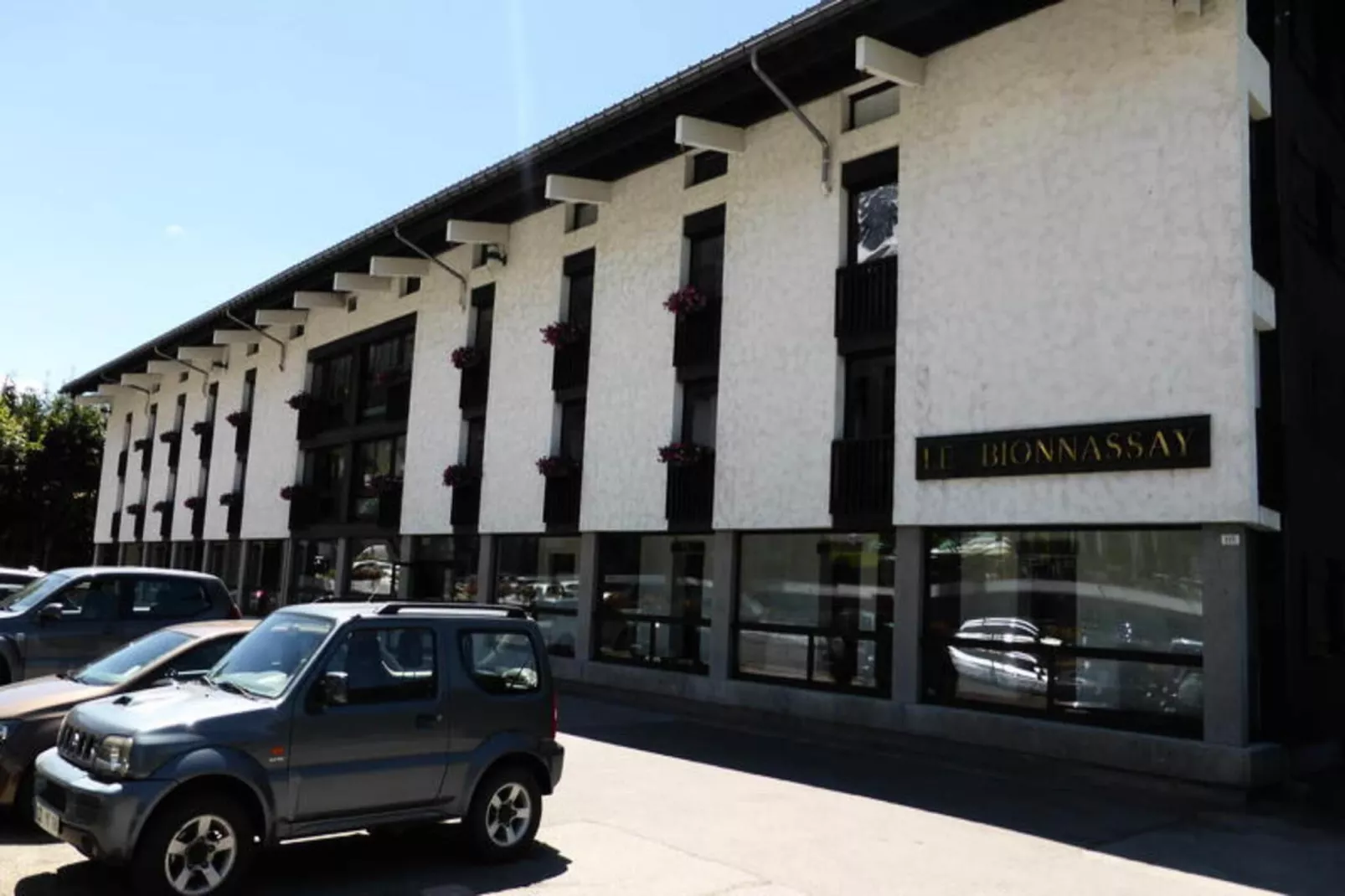 Résidence Bionnassay-Exterior in summer