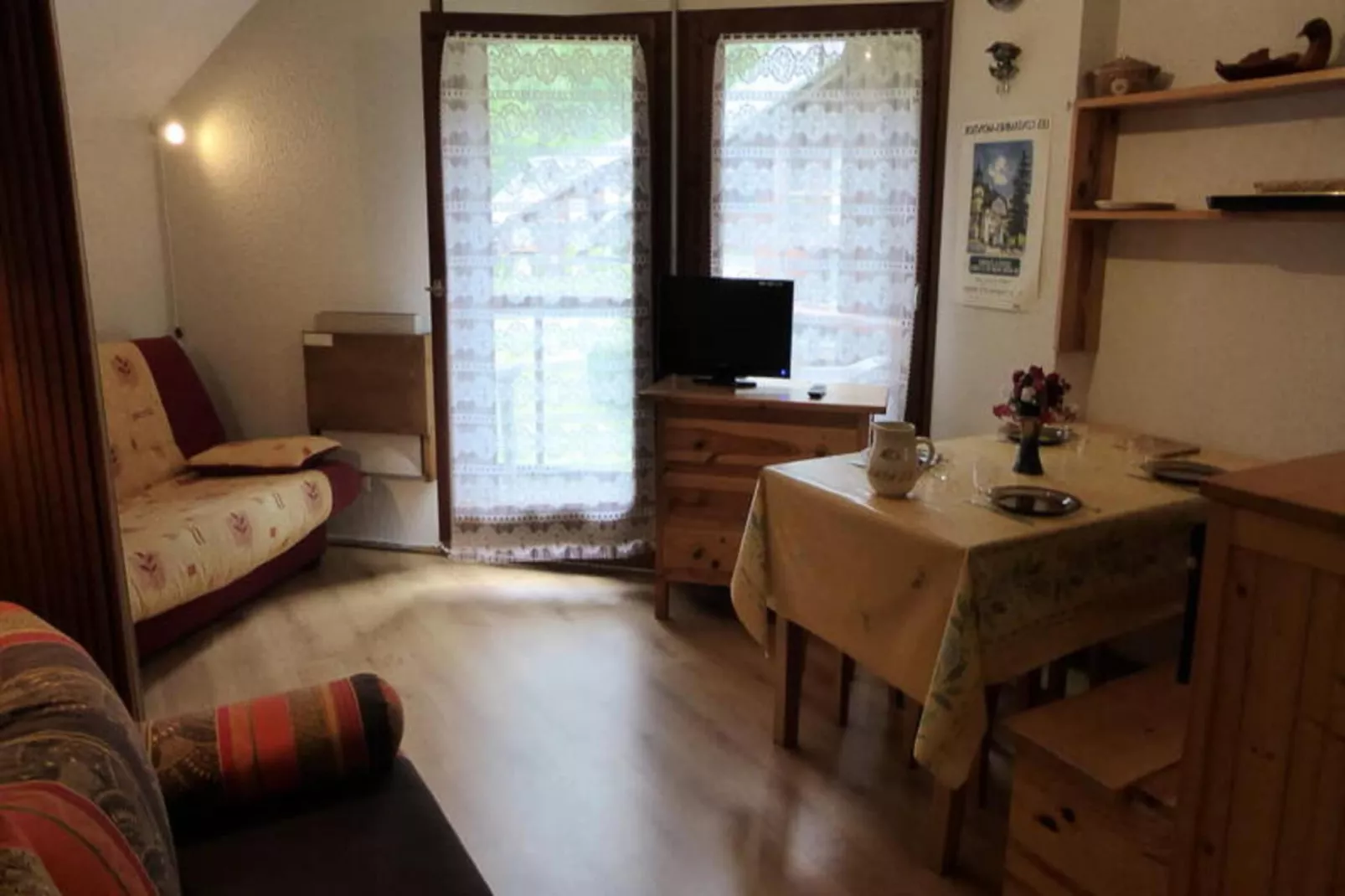 Résidence Borgia-Außenbereich Sommer