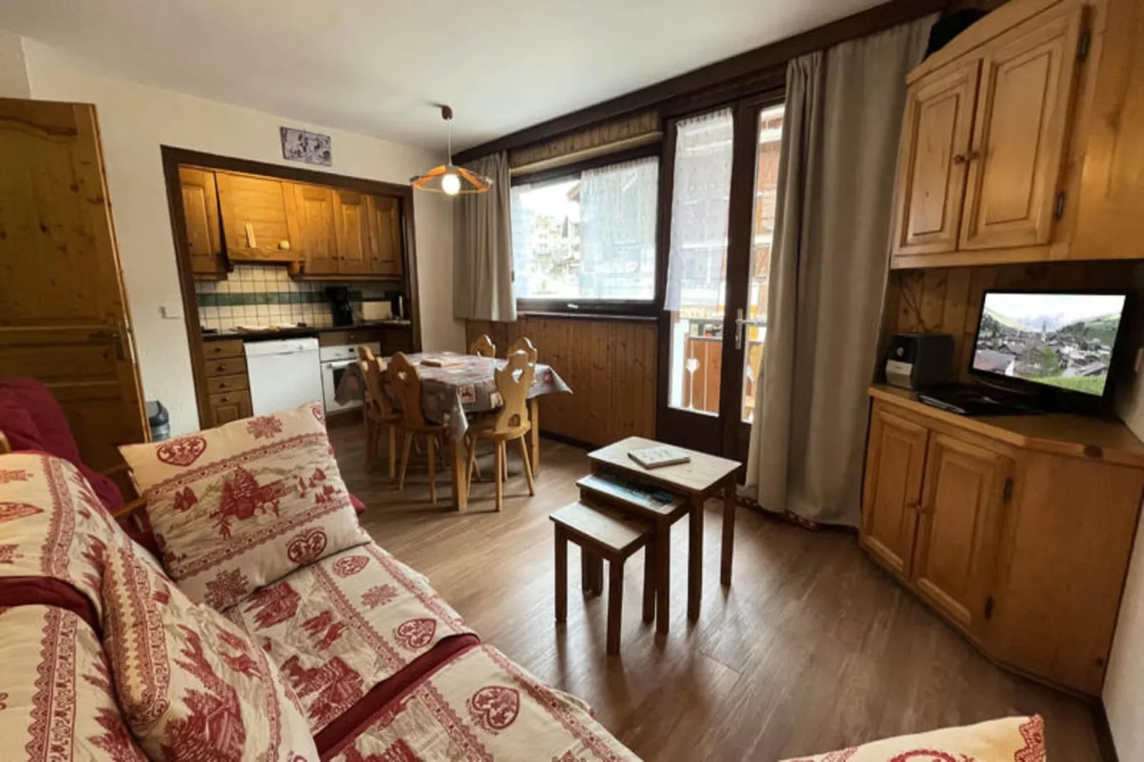 Appartements à La Clusaz-Esszimmer