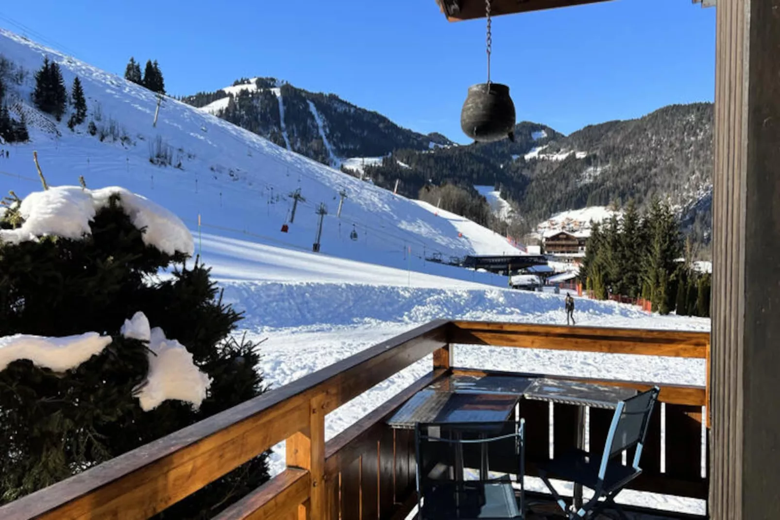 Chalets à La Clusaz-Image-tags.