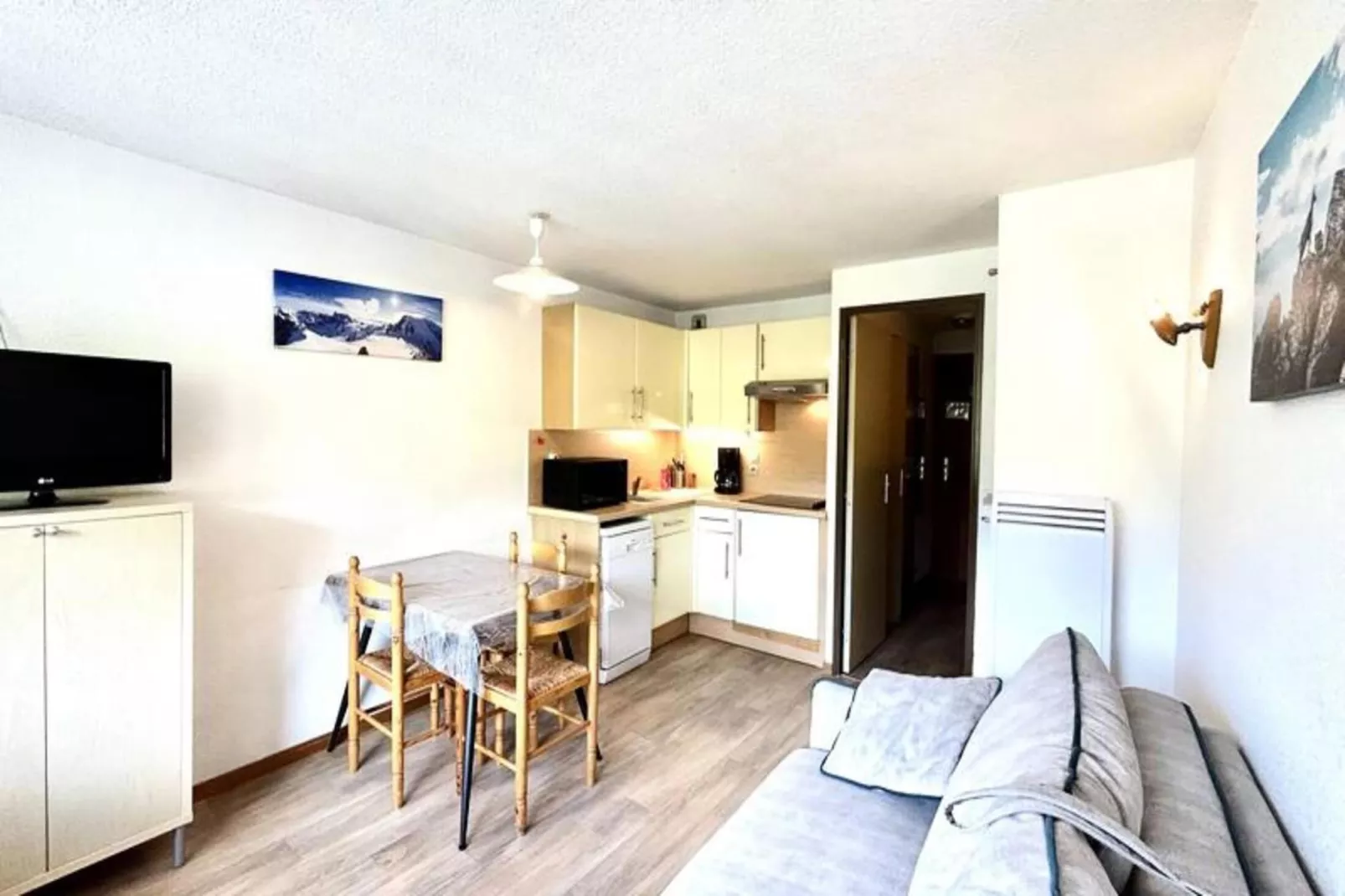 Résidence Alcyon Biblos-Dining room