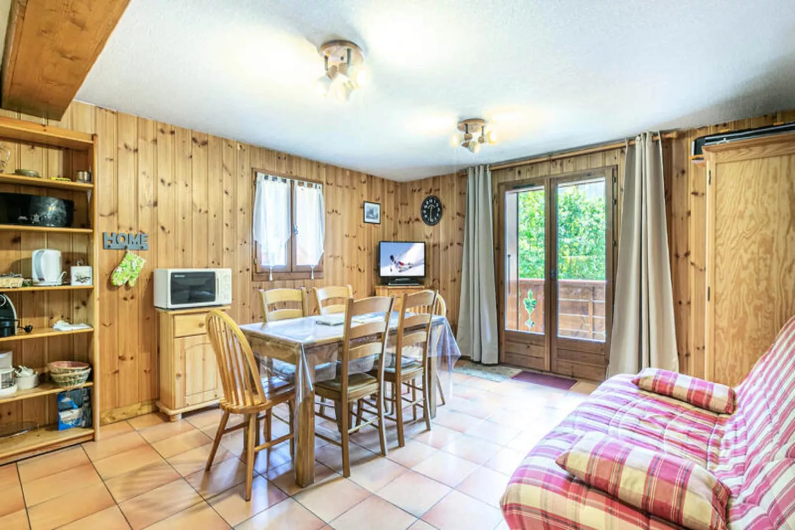 Résidence Coq De Bruyere-Dining room