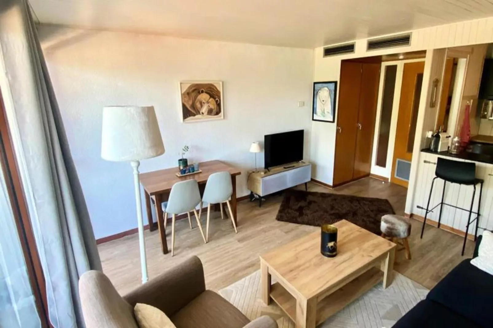 Résidence Les Seilles-Dining room