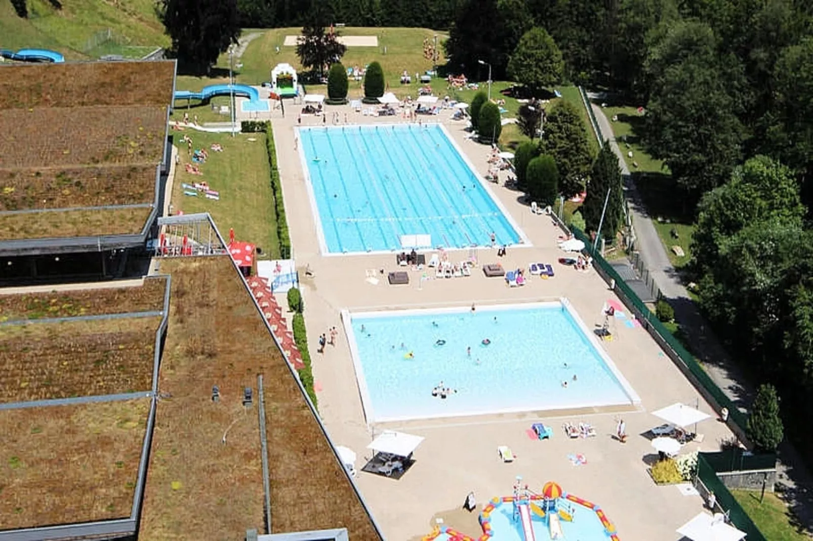 Appartements à Morzine-Swimming pool