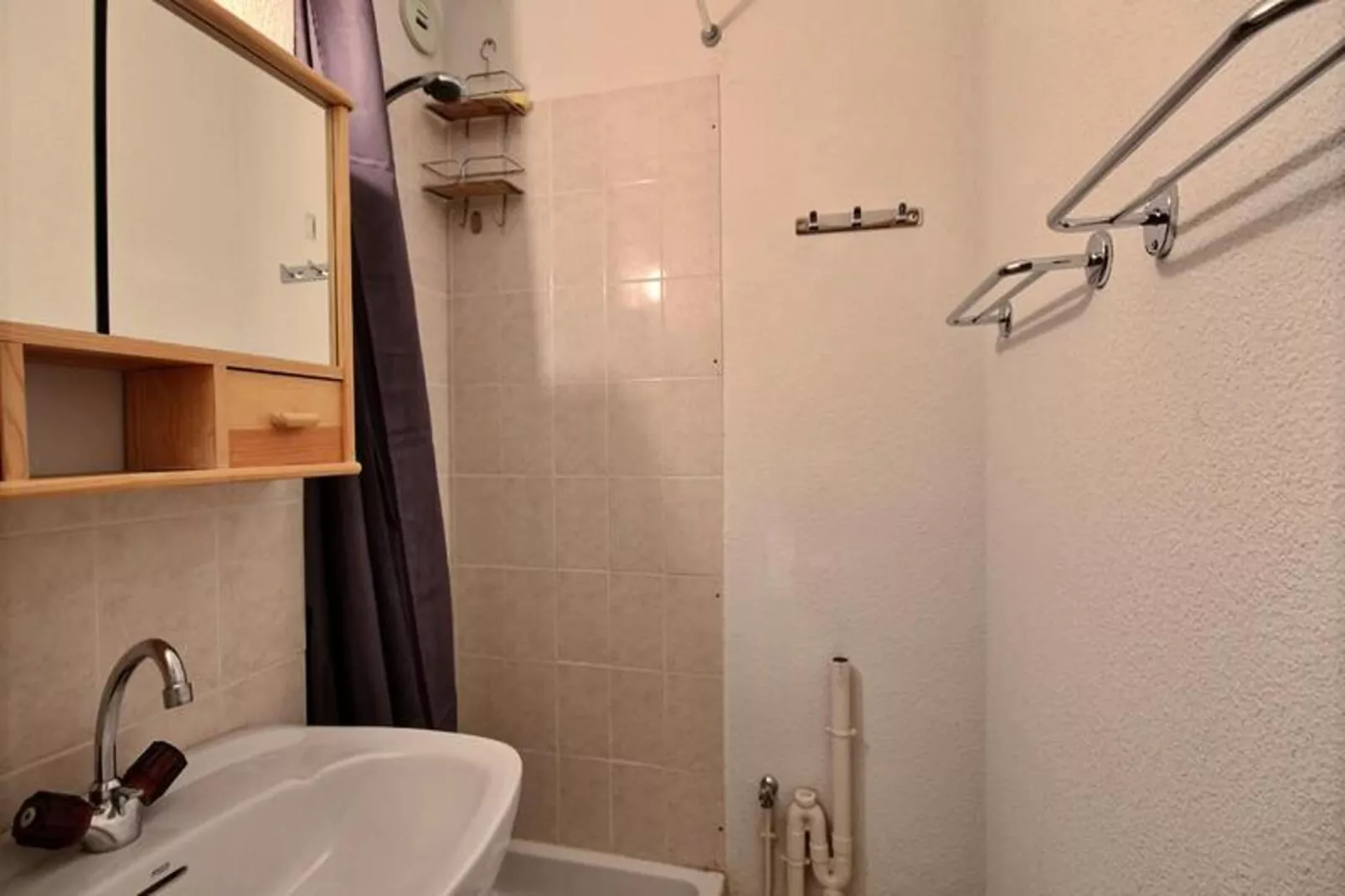 Studio à Saint Jean d'Aulps-Salle de bain