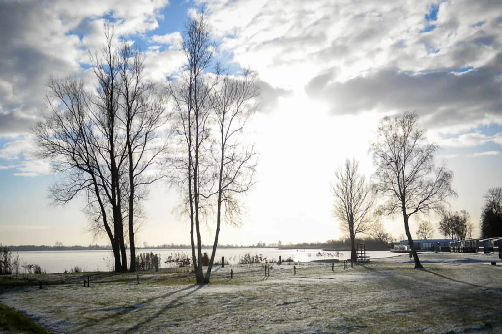 Vakantiepark Bergumermeer 7-Area winter 1km