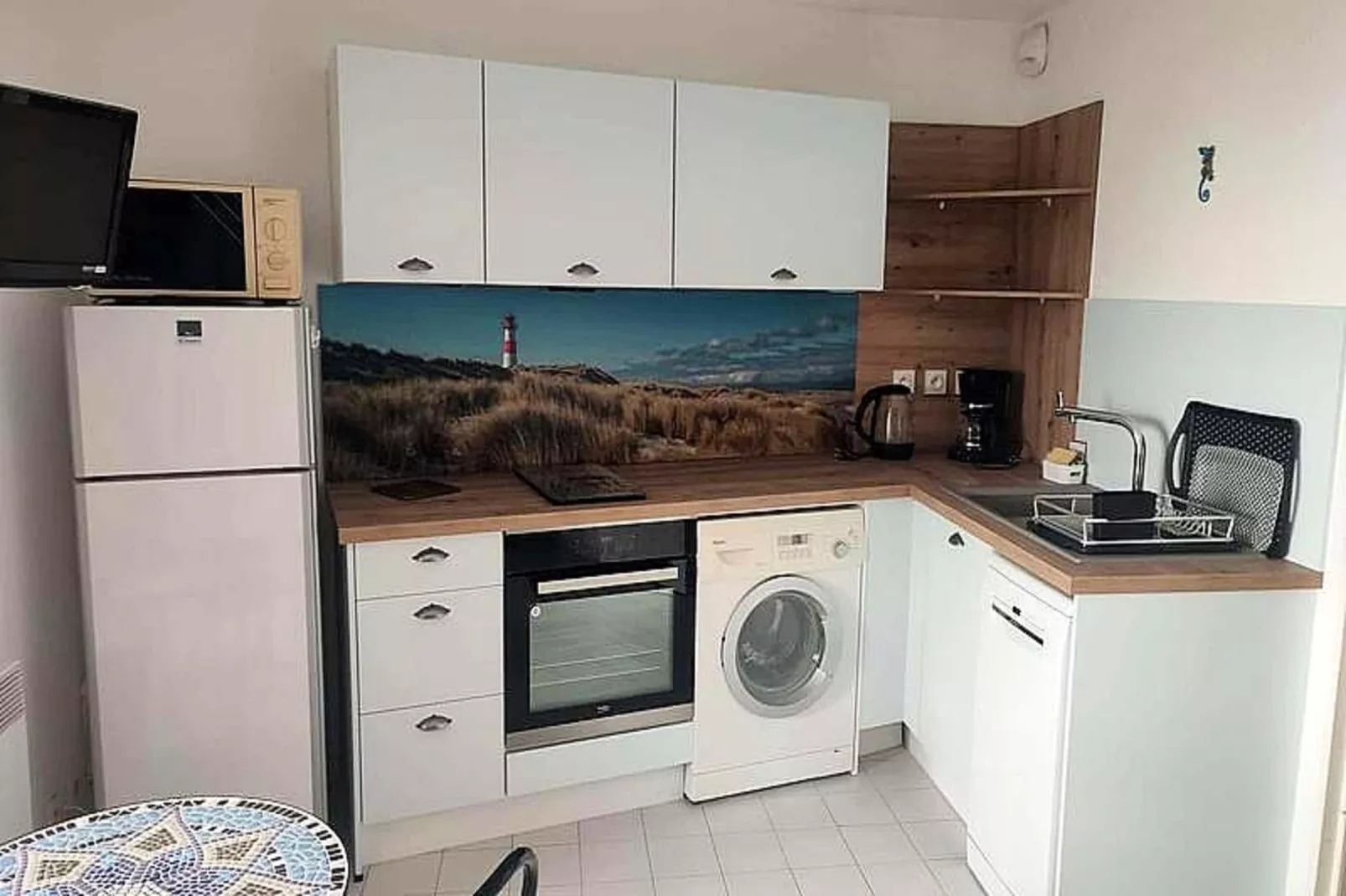 Résidence Morieres B-View in summer