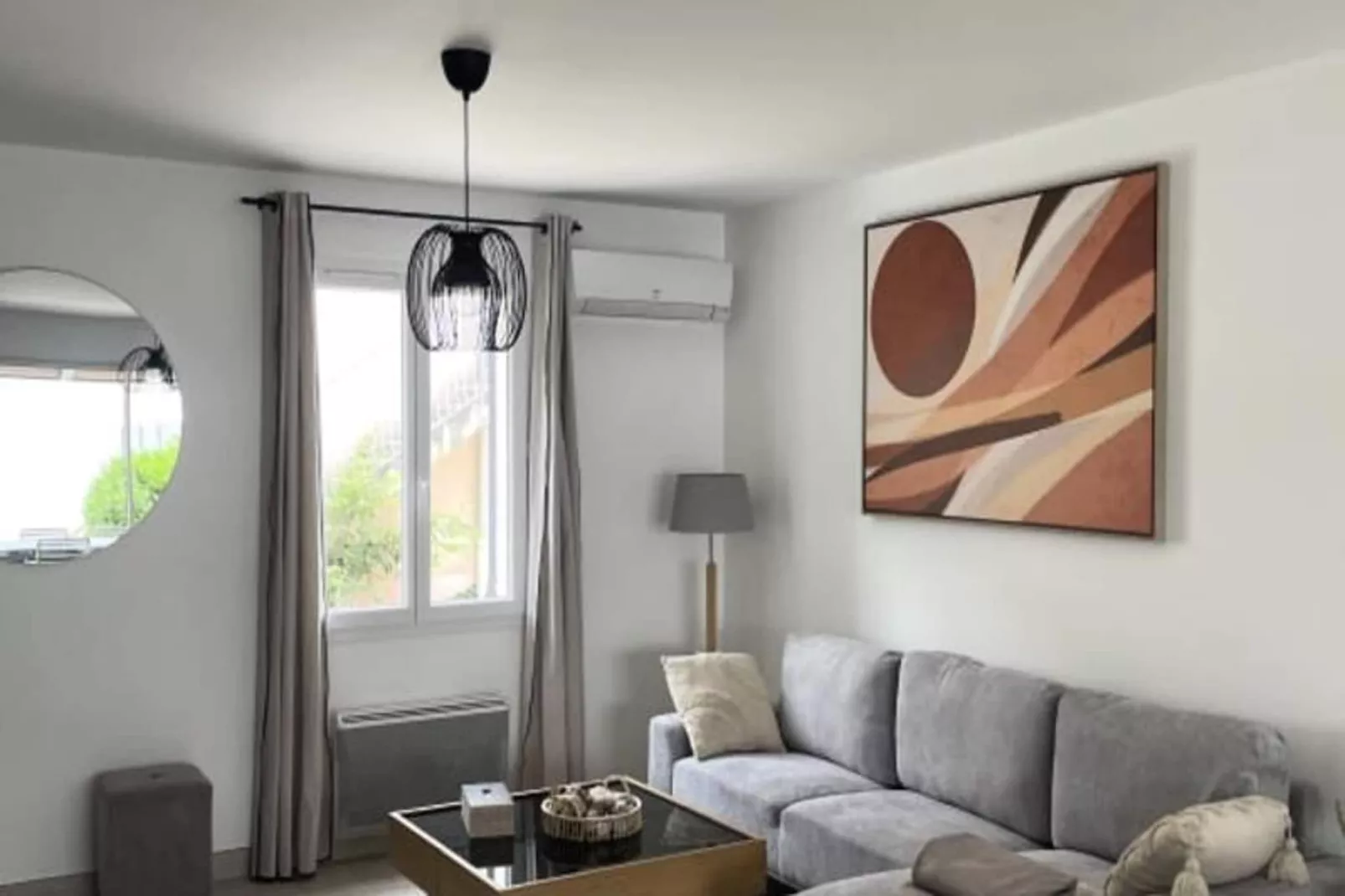 Villa Lisa - Piscine Chauff&eacute;e Proche Du Centre Historique-Wohnzimmer