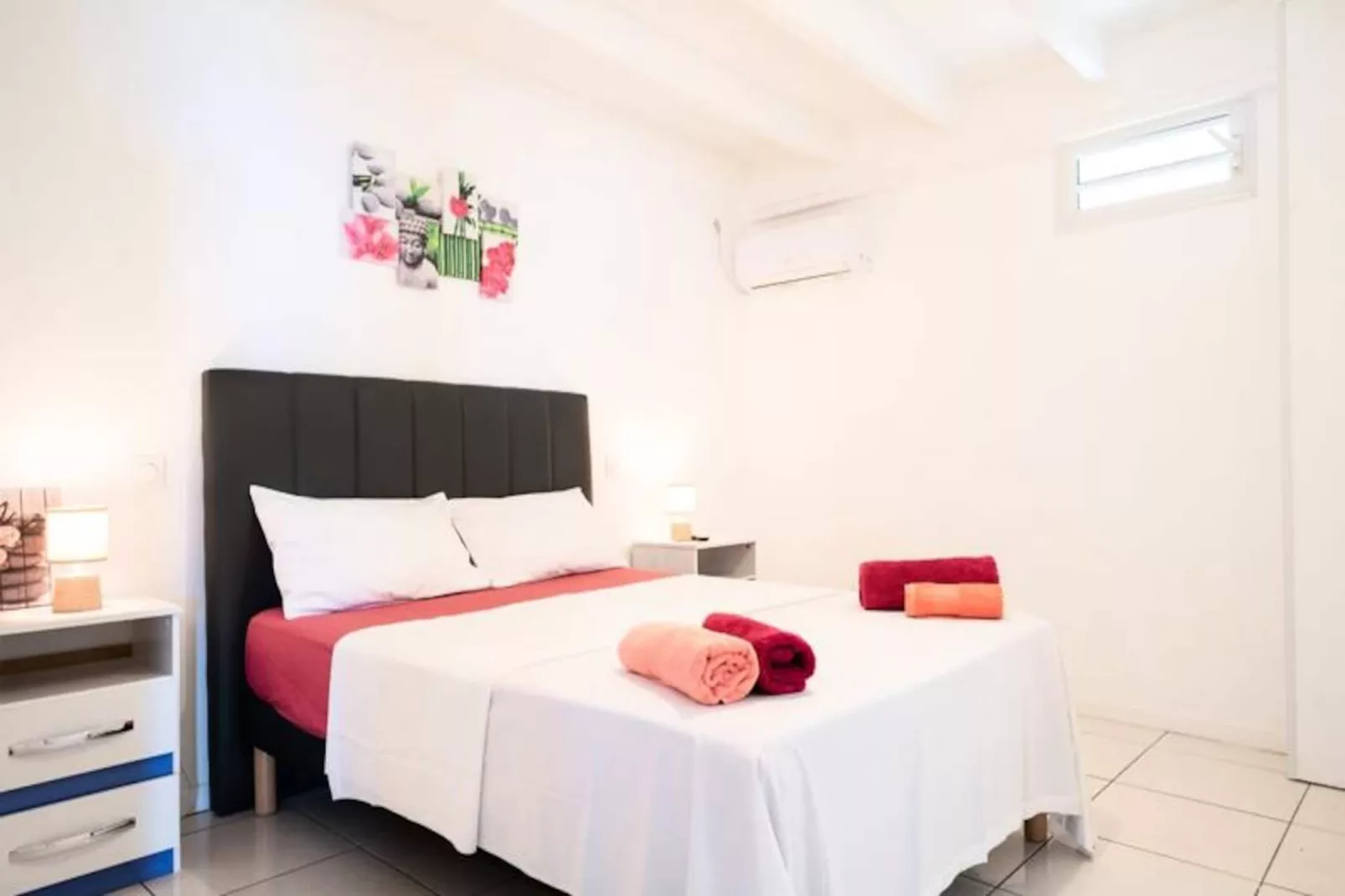 Villa Sun And Sea-Image-tags.