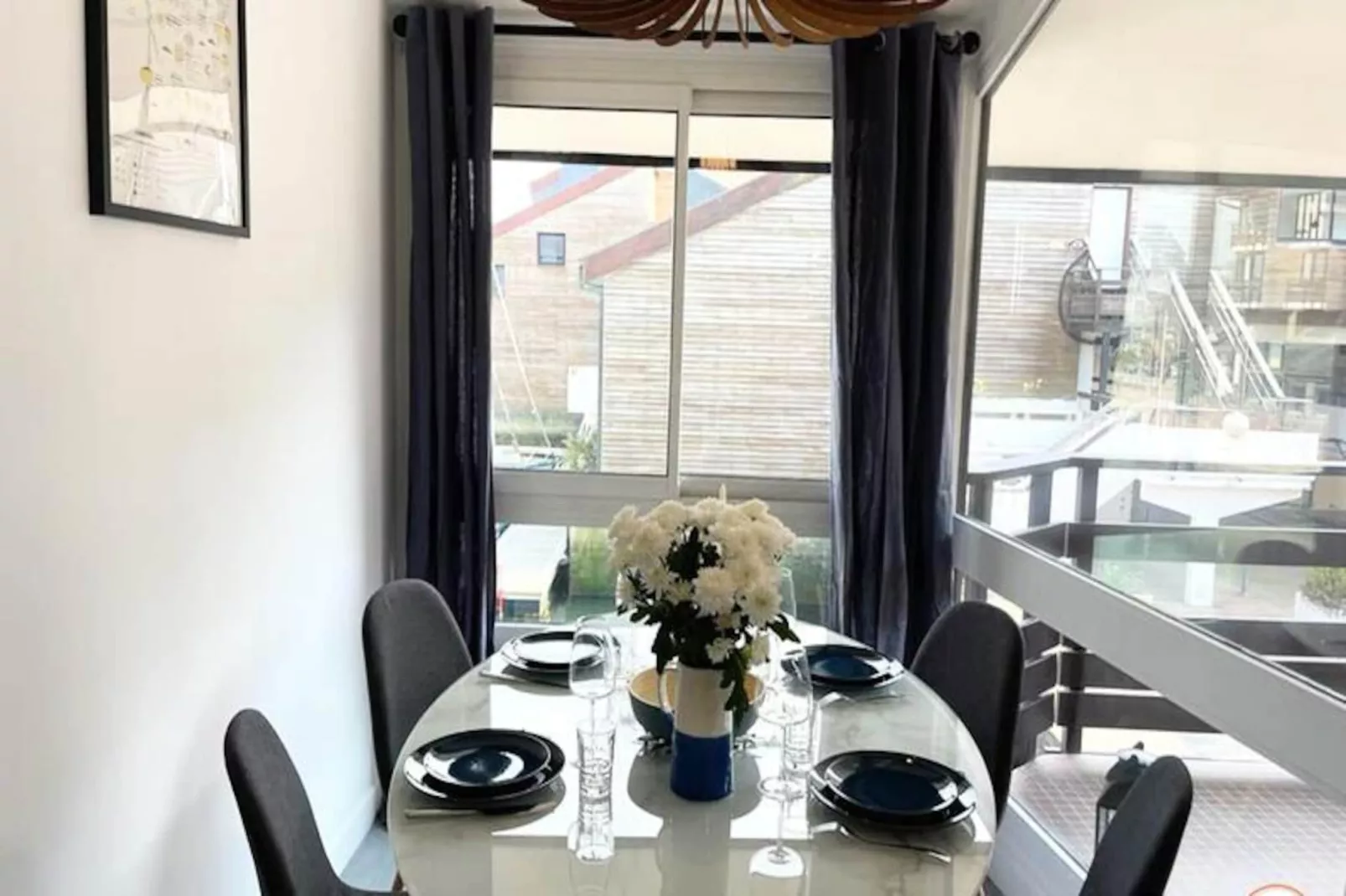 🍒 Temps Des Cerises - Terrasse - Plage - Marina-Image-tags.