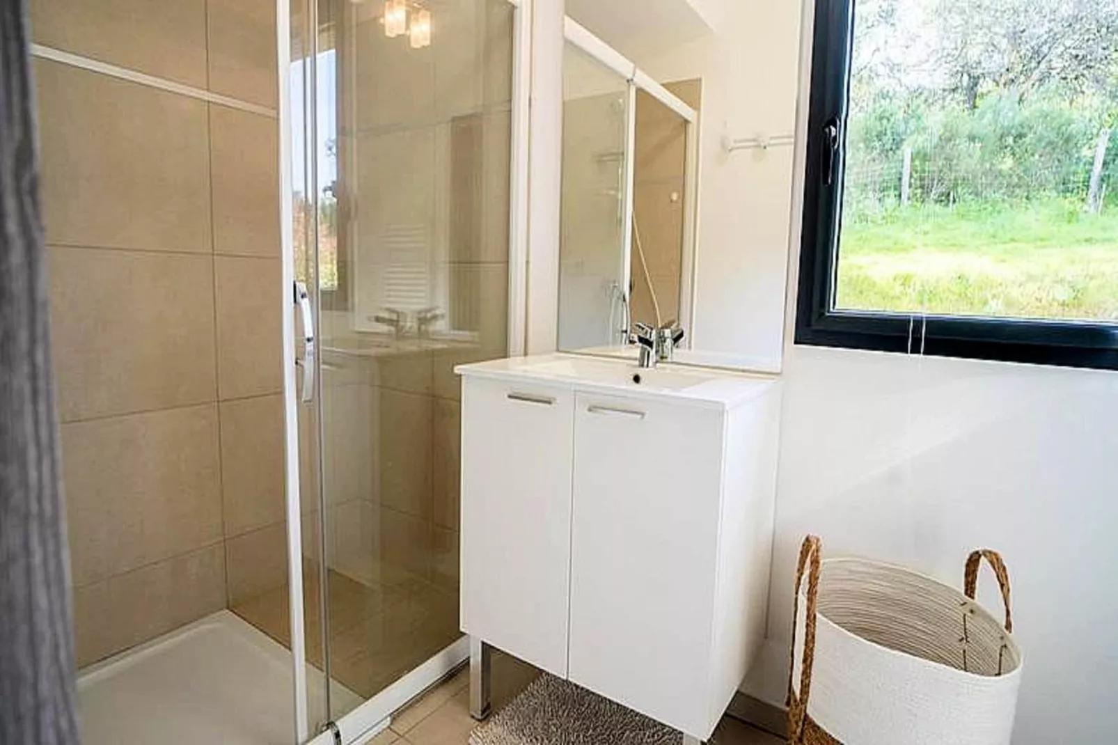 Résidence Saint Joseph-Badezimmer