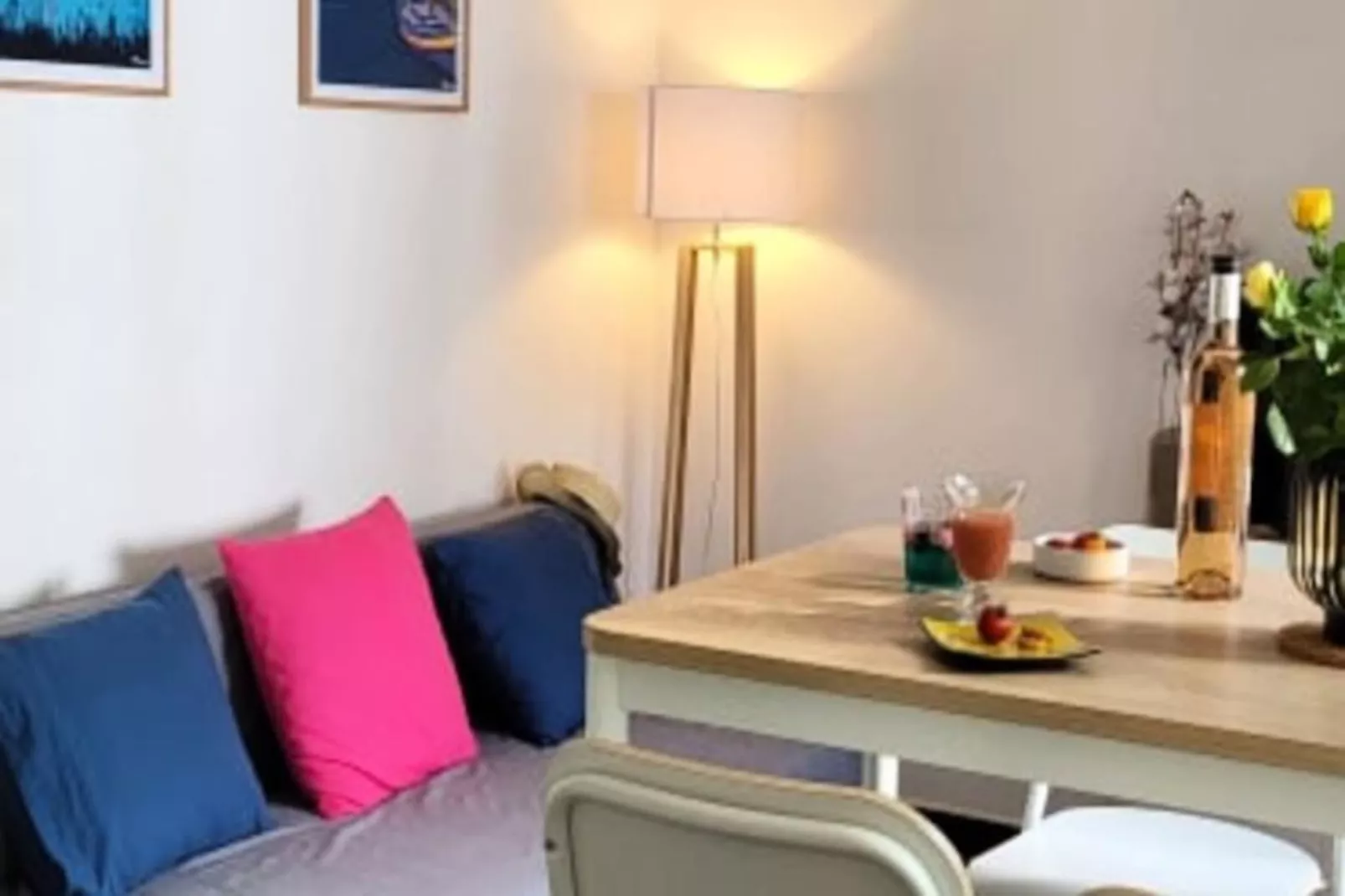 Résidence Une Escale En Bord De Plage Avec Piscine Et Jardins.-Image-tags.