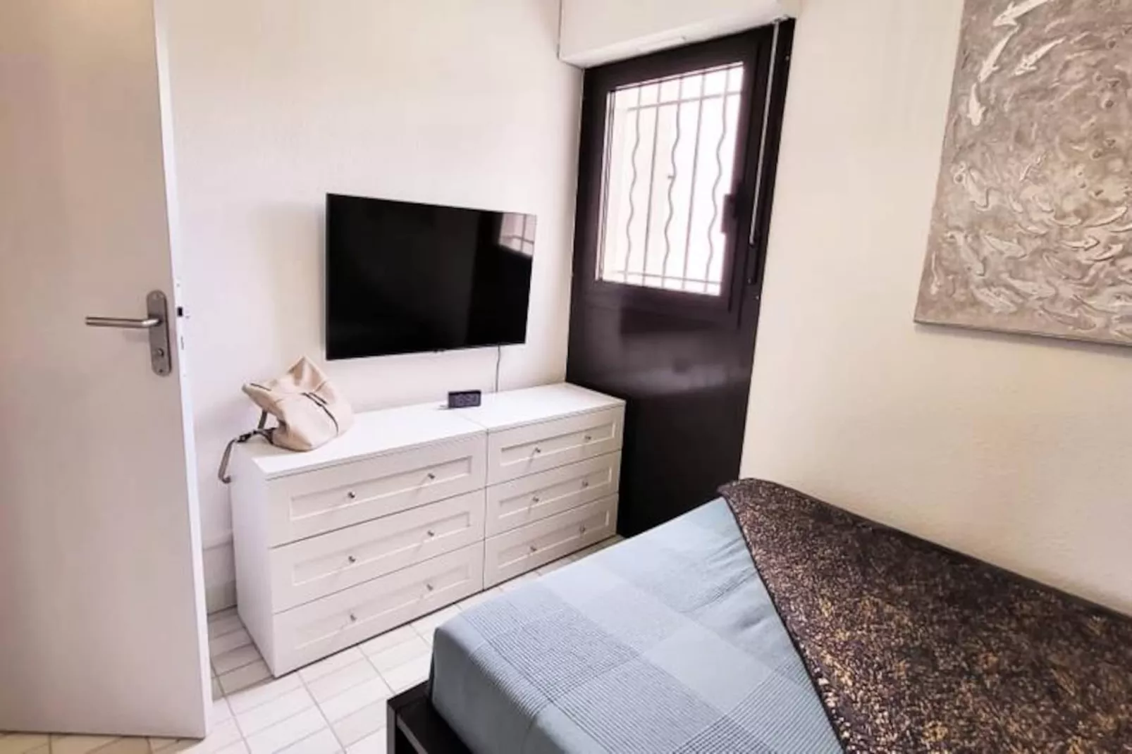 Résidence Un Jardin Proche De La Plage Et Commerces-Image-tags.