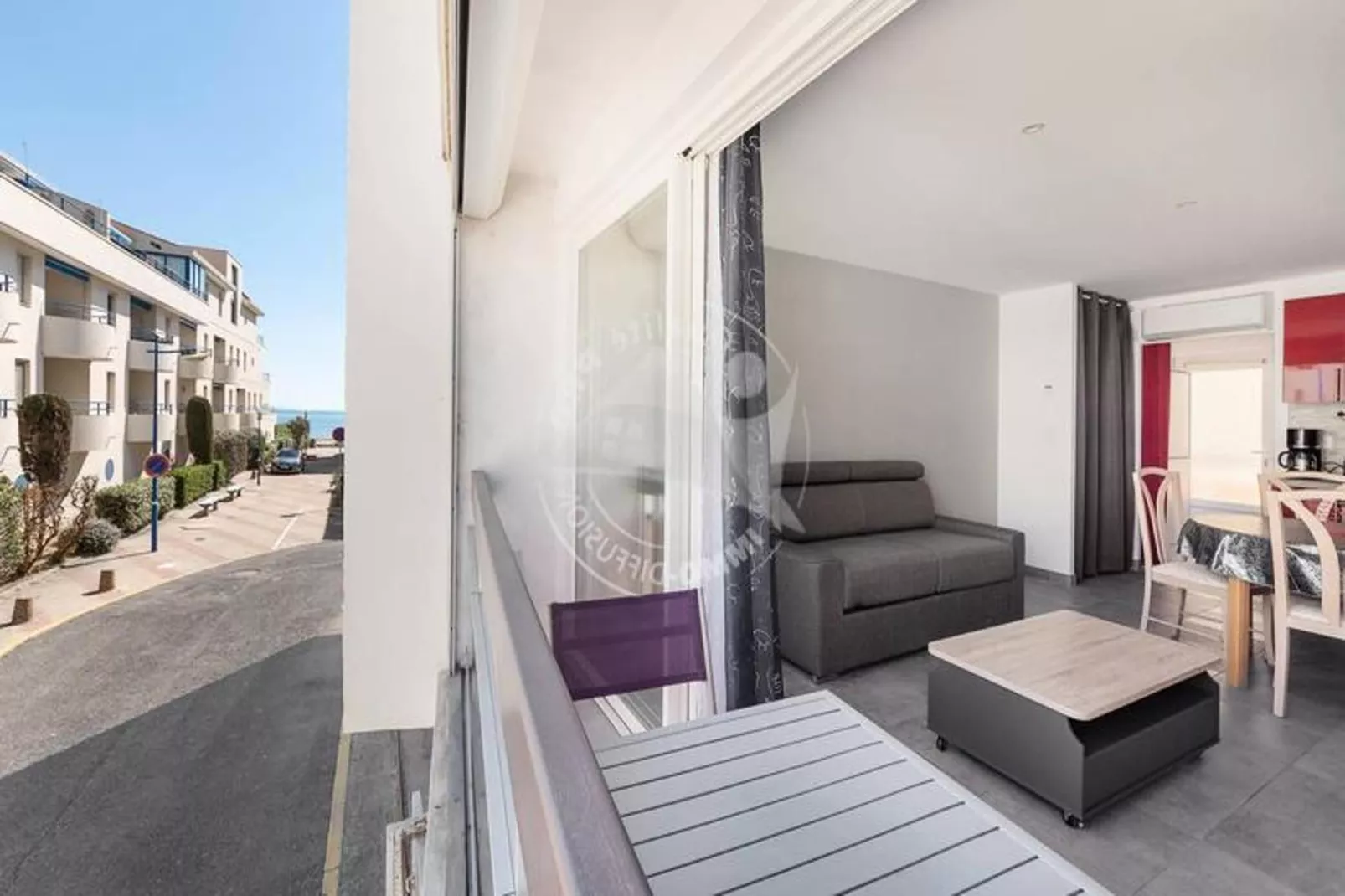 Résidence "le Commodore"-Terrace balcony