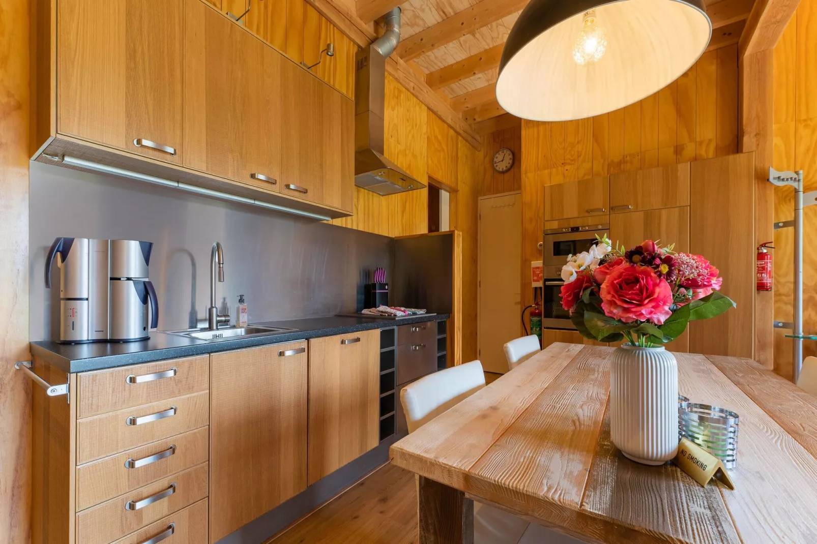 Natuurhuis Dichtbij-Kitchen