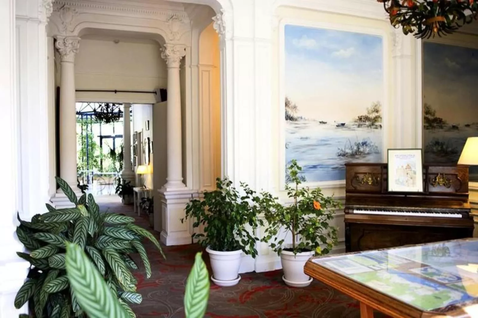 Résidence Villa Régina - Vacances Bleues-Außenbereich Sommer