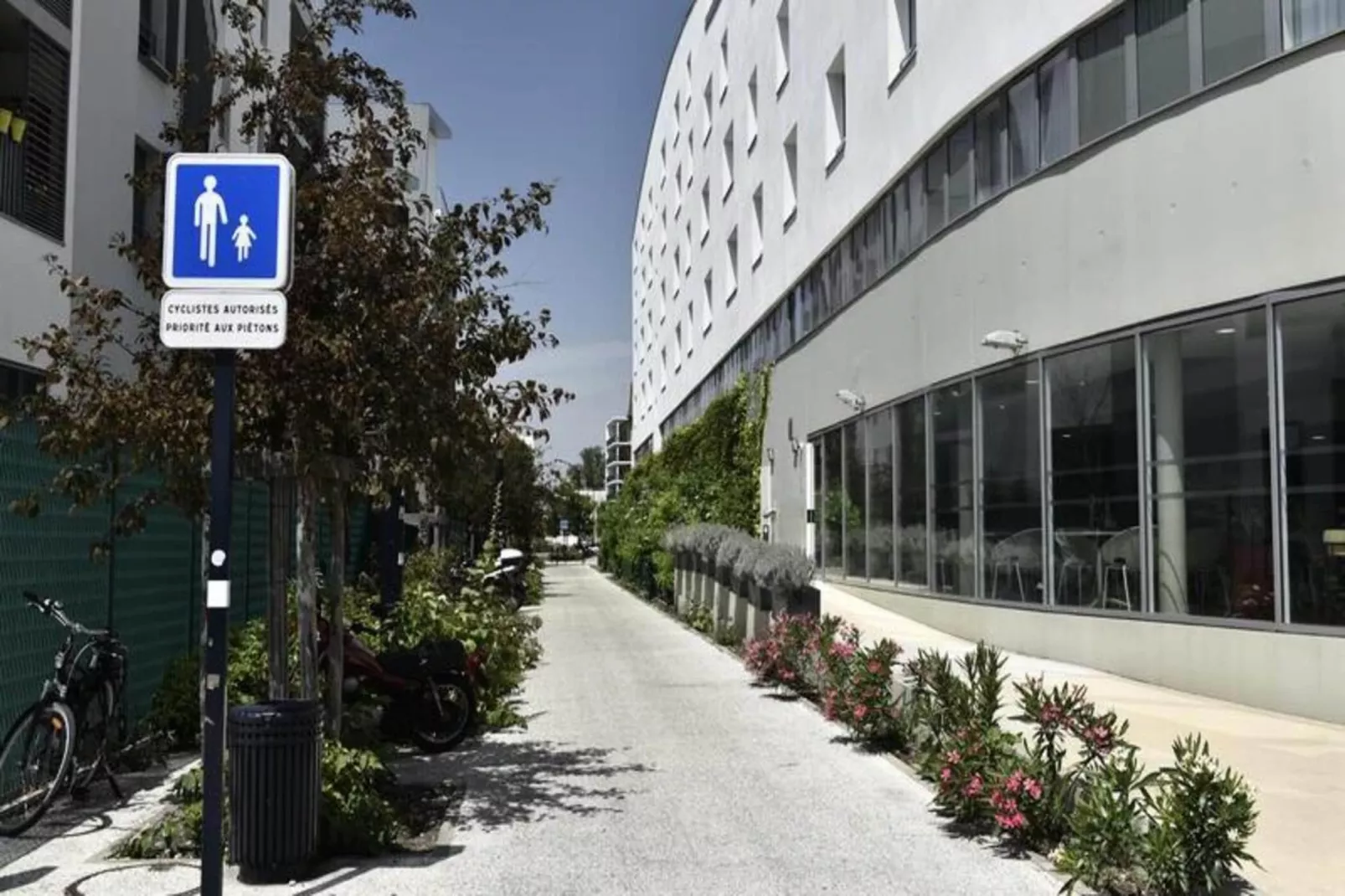 Appart'Hôtel Mer & Golf Bordeaux Bassins à Flot***-Bedroom