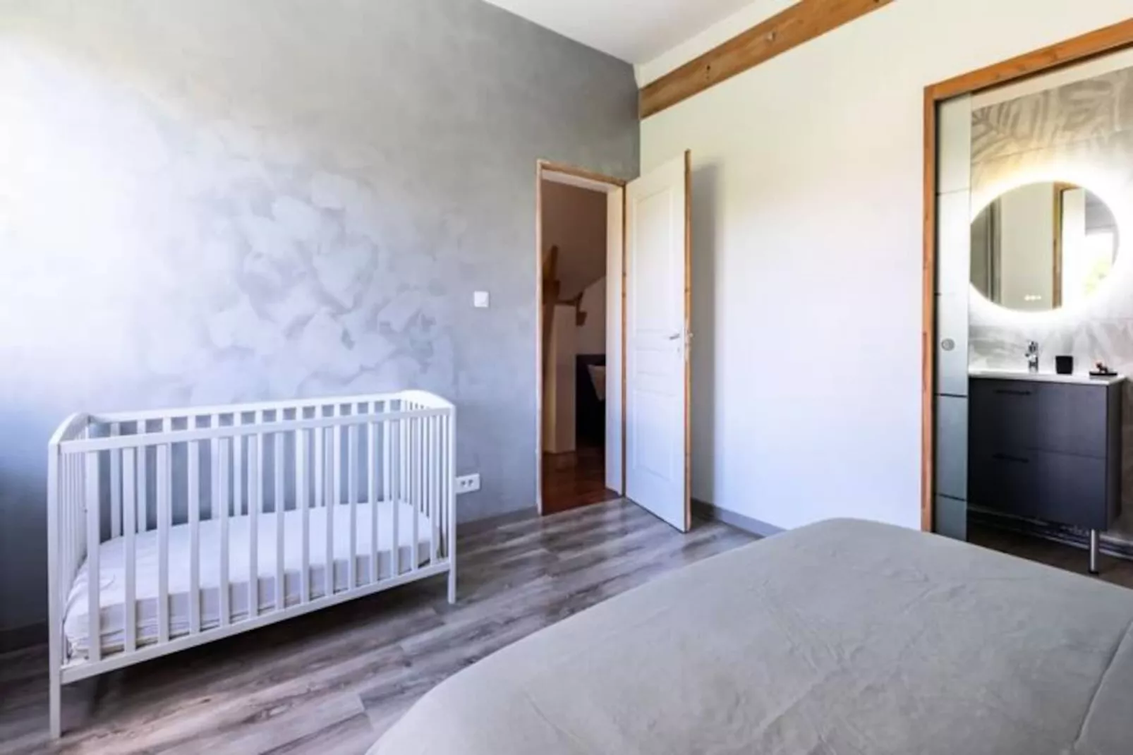 Grande Maison Confortable &agrave; Tours Nord-Image-tags.