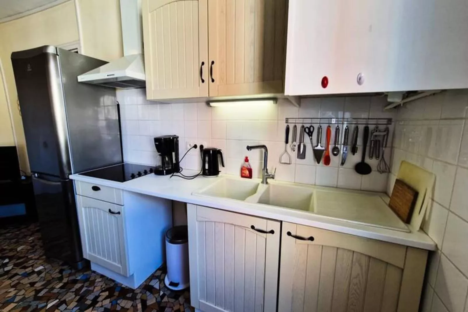 Le Spacieux T3 Pour 4 Proche De Gem Et La Gare 🗻-Cuisine