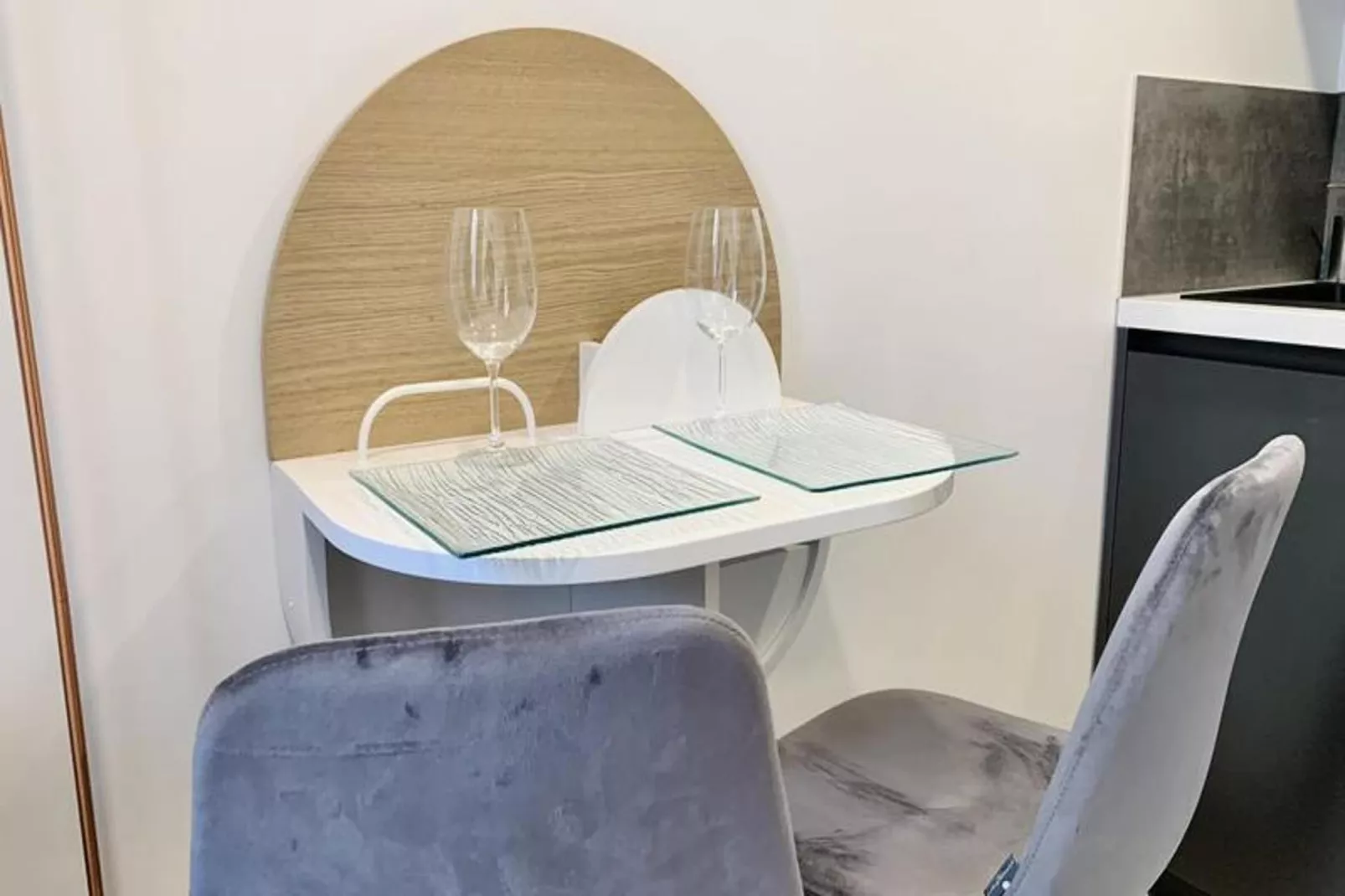 Le Nid Douillet - Studio 🌙-Esszimmer