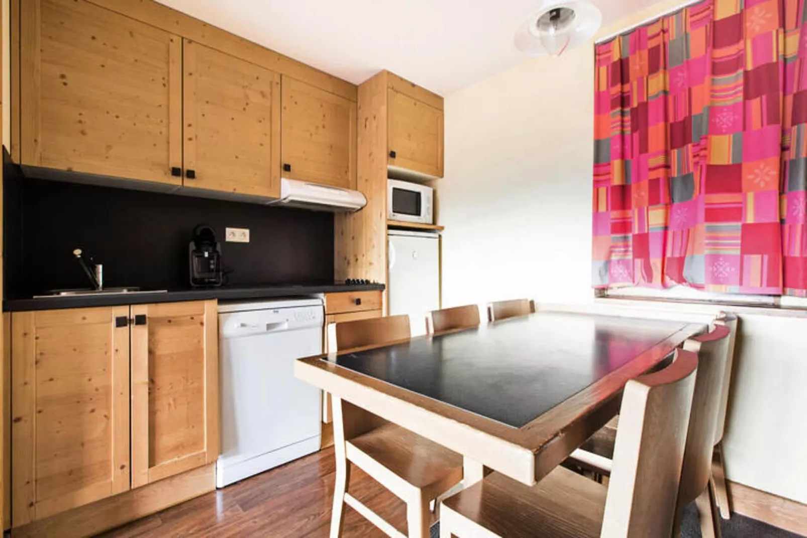 Résidence L'Ours Blanc - maeva Home-Esszimmer