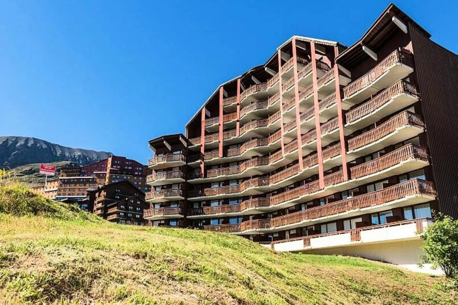 Résidence Les Mélèzes - maeva Home-Exterior in summer