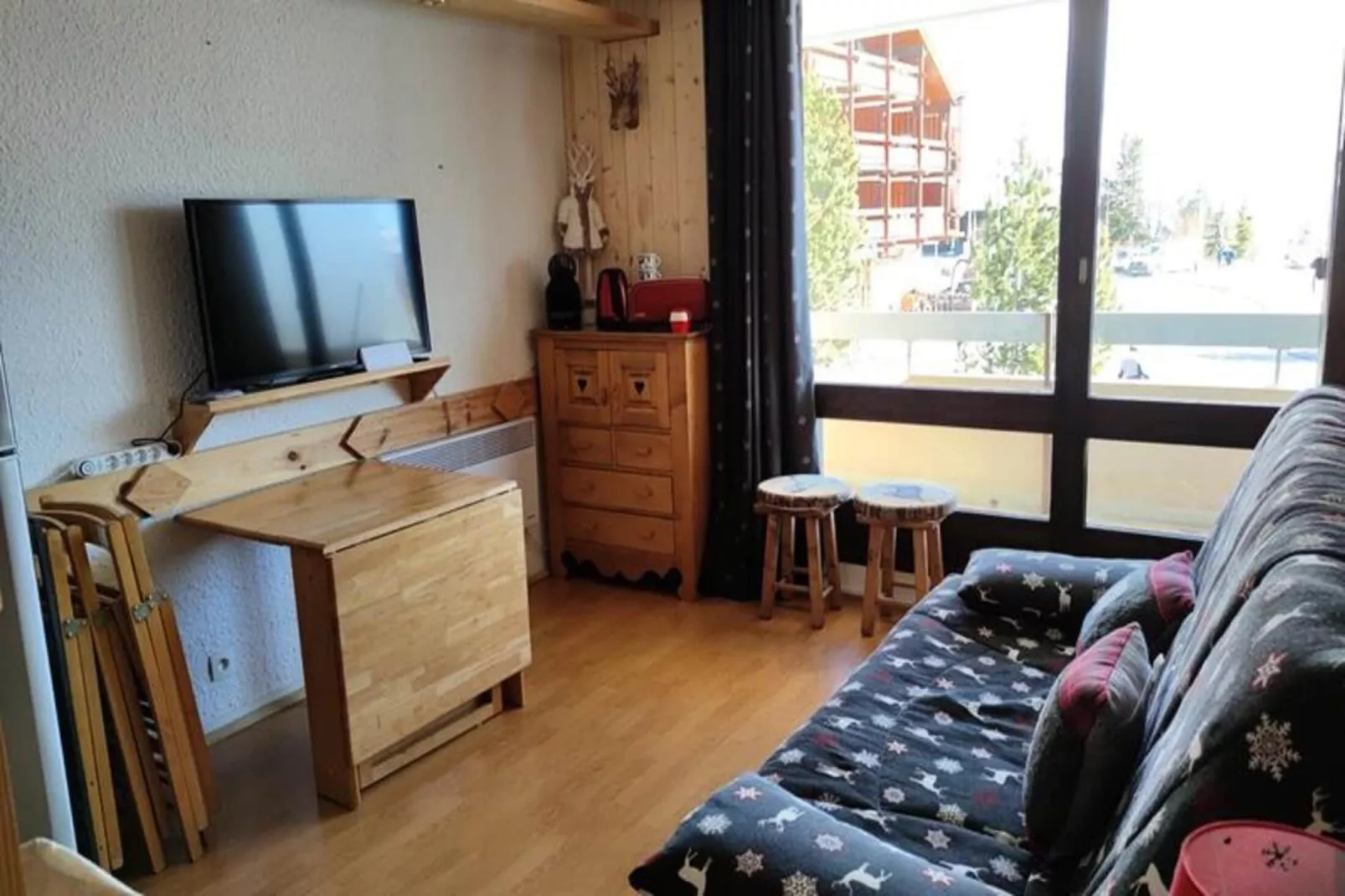 Résidence Dome-Exterior in summer