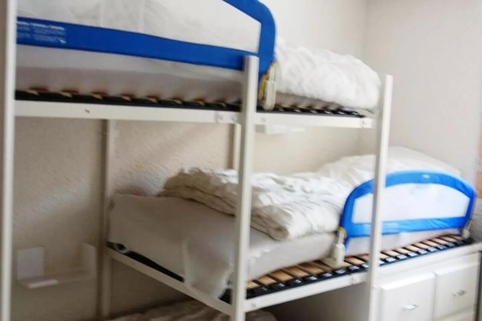 Résidence Sures A-Bedroom