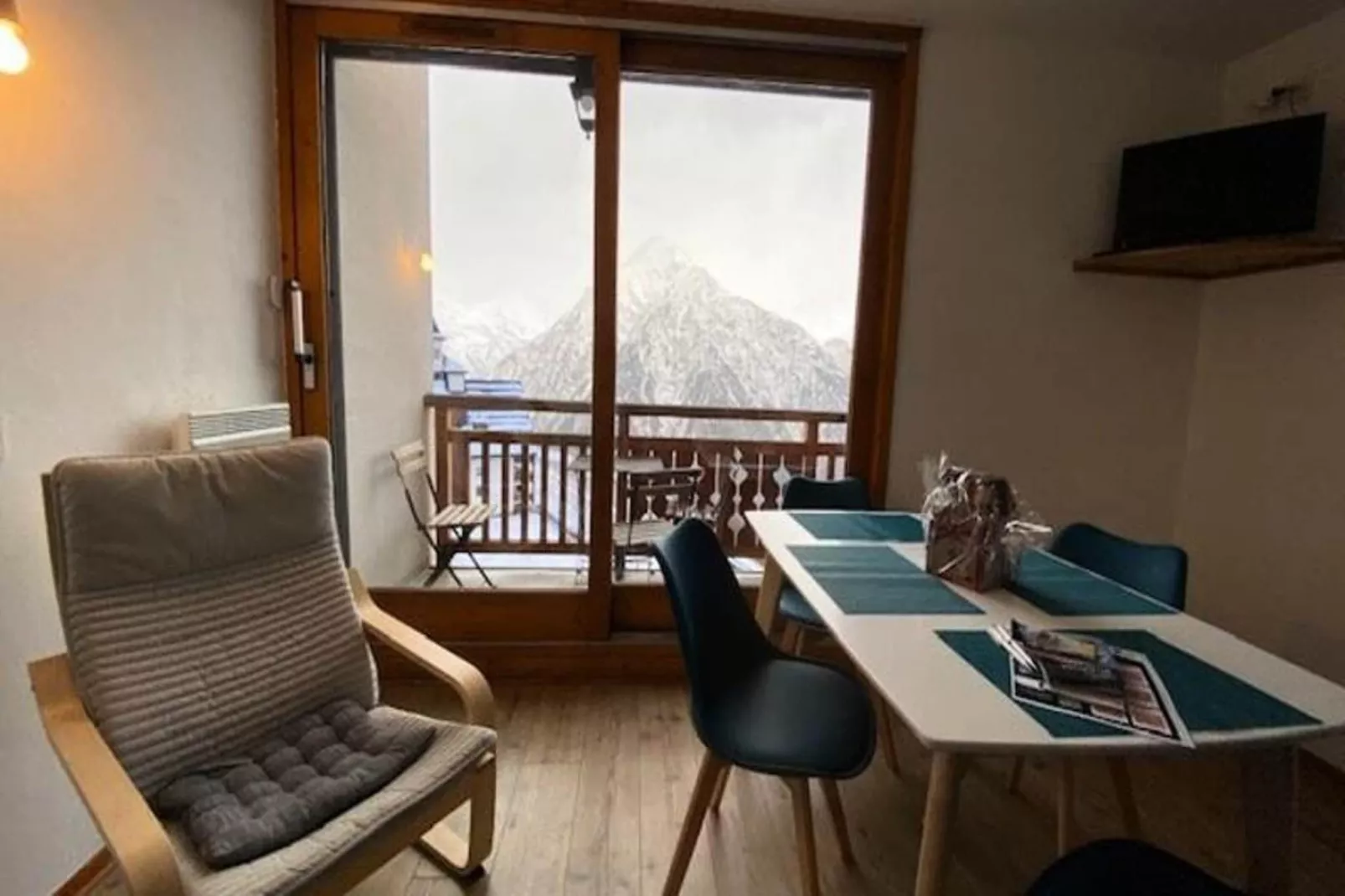 Résidence Soleil-Dining room