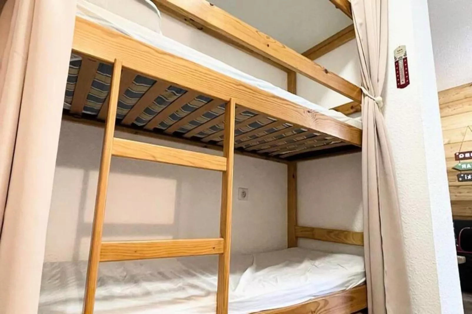 Résidence Arc En Ciel C-Chambre