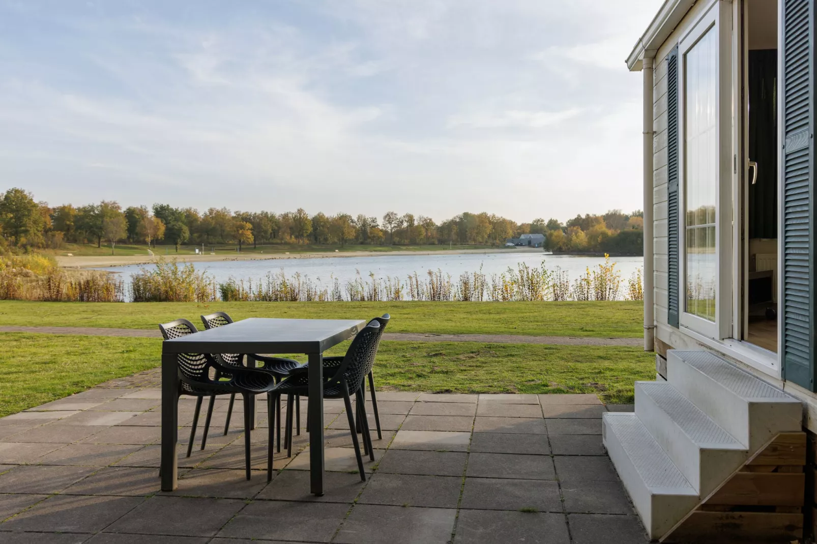 Vakantiepark Hunzedal 13-Terrassenbalkon