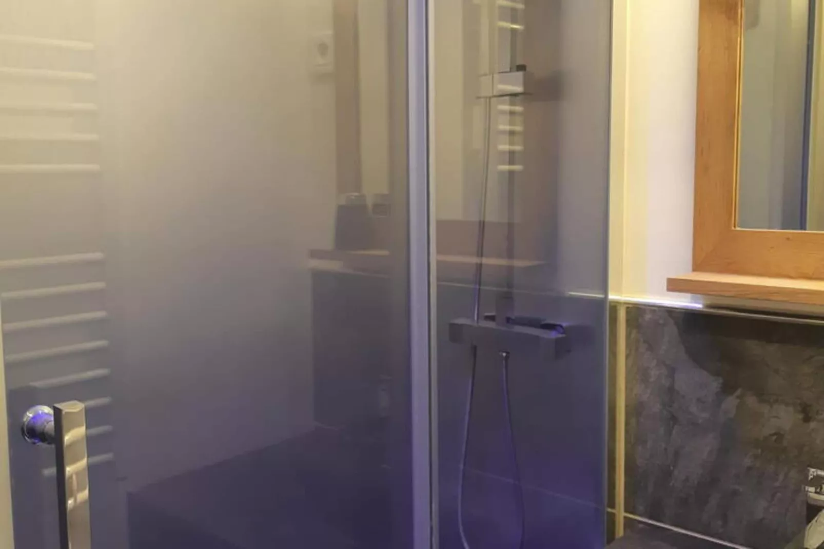 Résidence Meije 15-Badezimmer