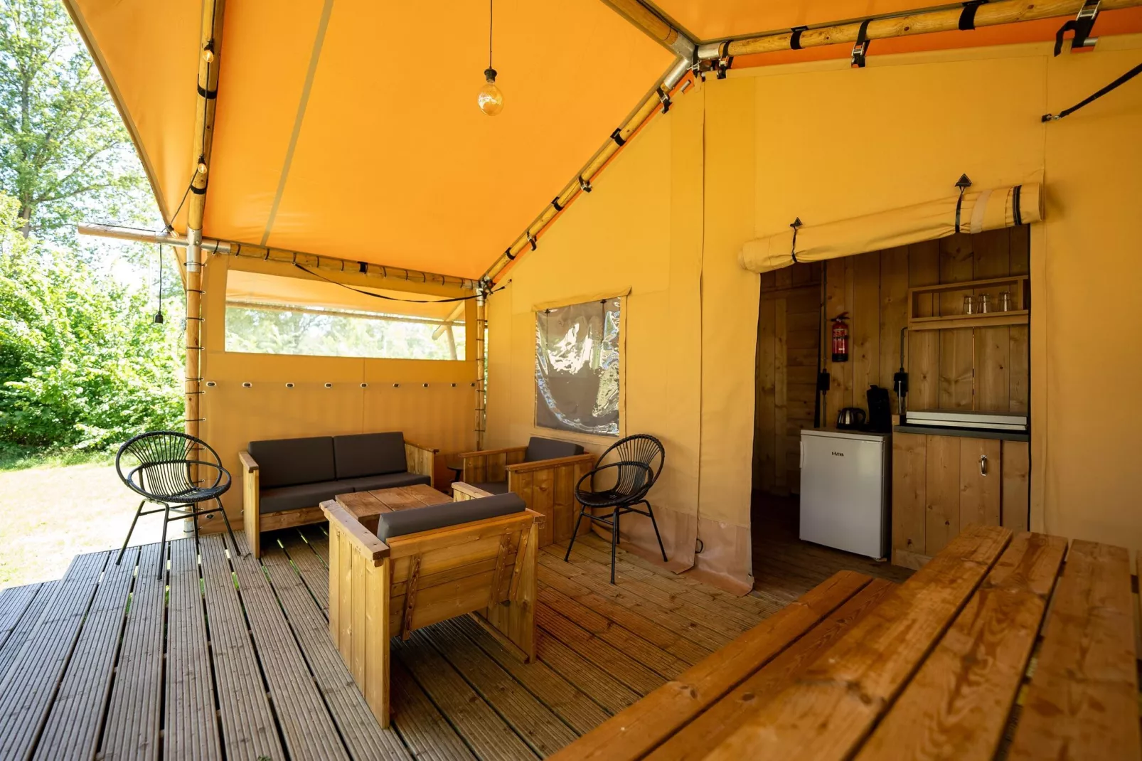 Vakantiepark Hunzedal 16-Terrassenbalkon
