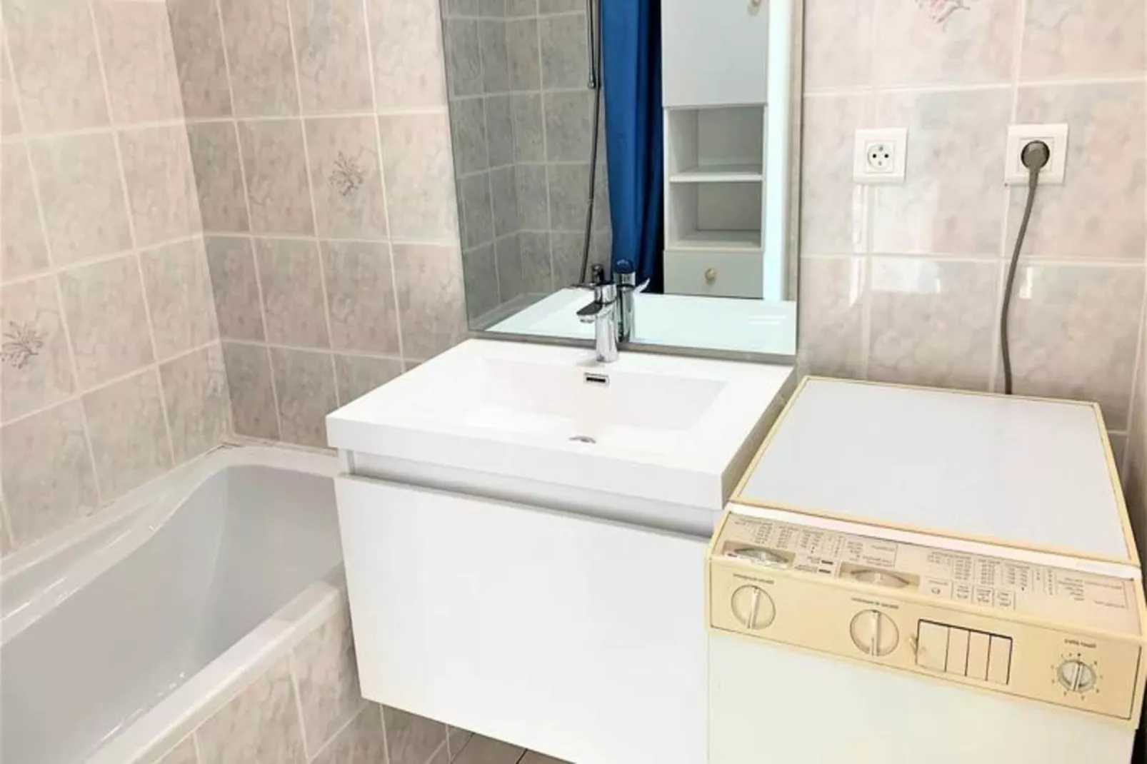 Résidence Er Palouen-Bathroom