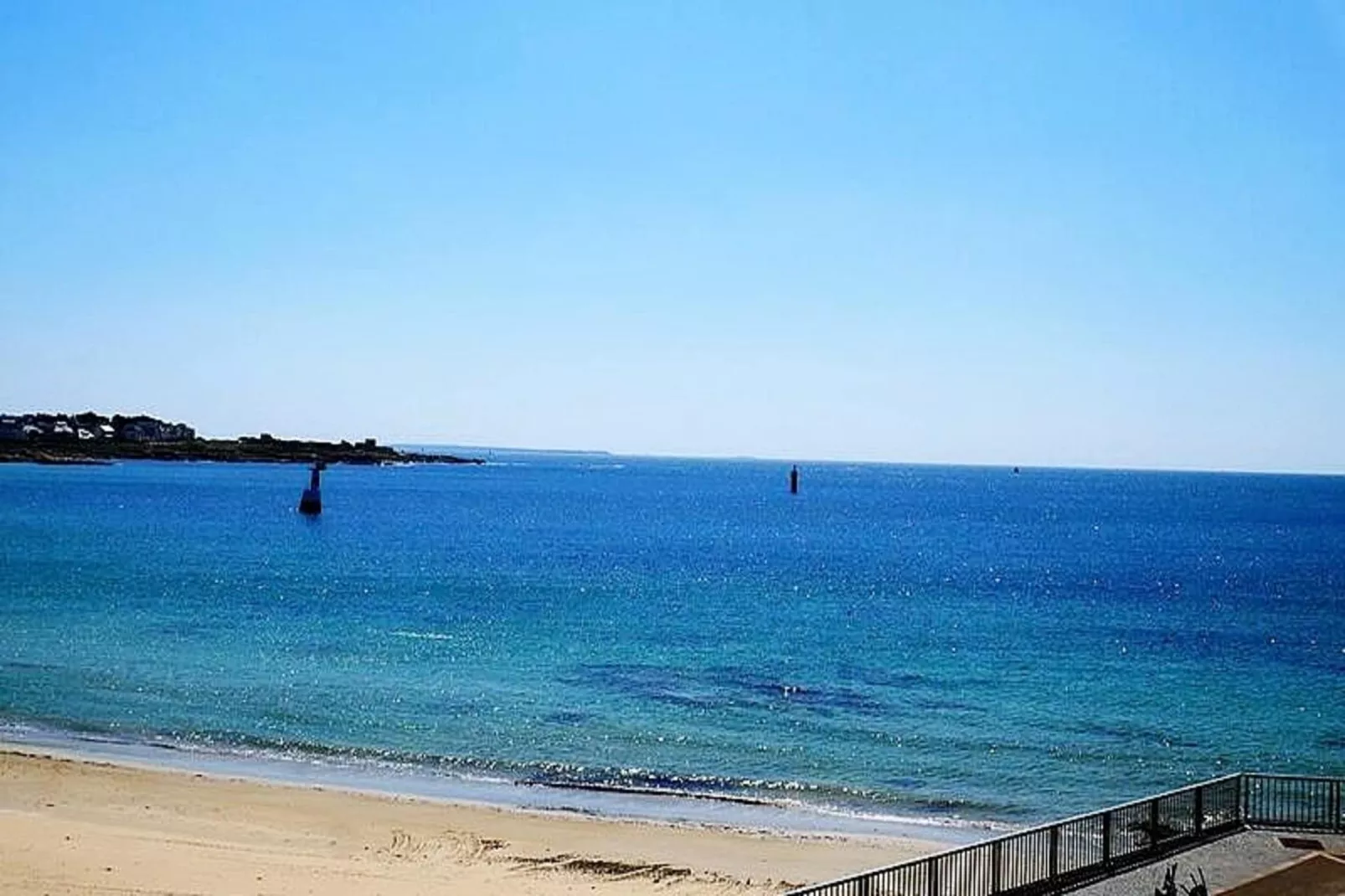 Résidence Tal En Treh-View in summer