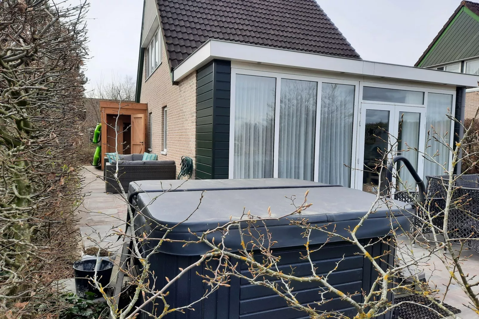 8 pers Westerwolde Prestige Welness met buitenspa-Facilities