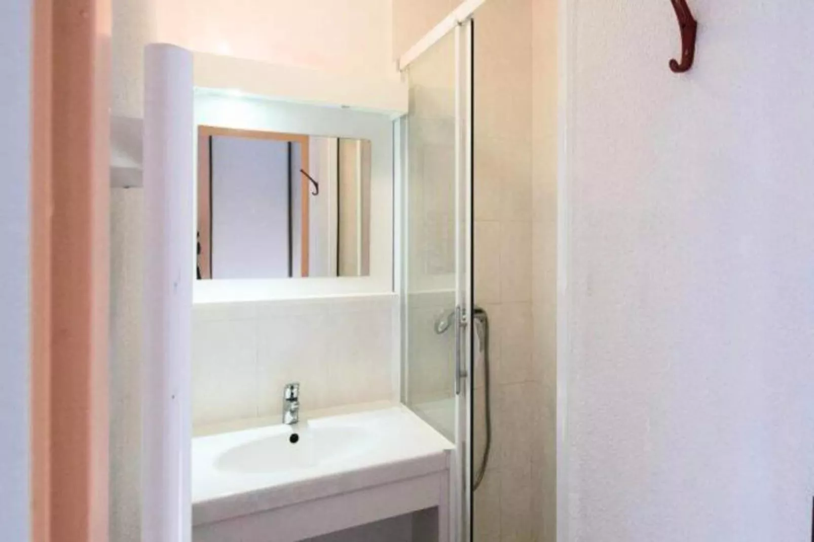 VVF Résidence Les Angles Pyrénées-Badezimmer