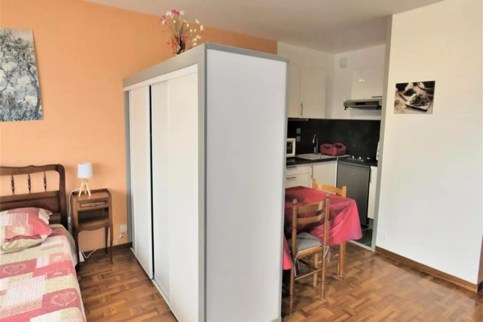 Résidence Le Chateau Durieux 3-Living room