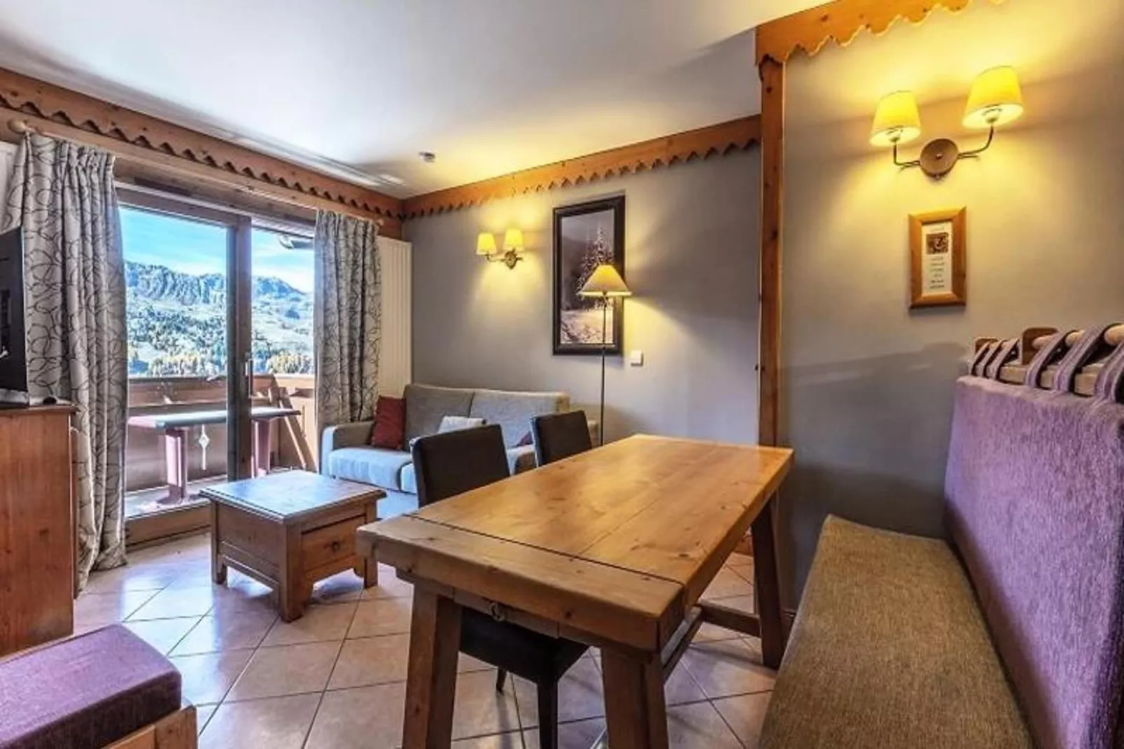 Résidence Les Hauts Bois-Esszimmer