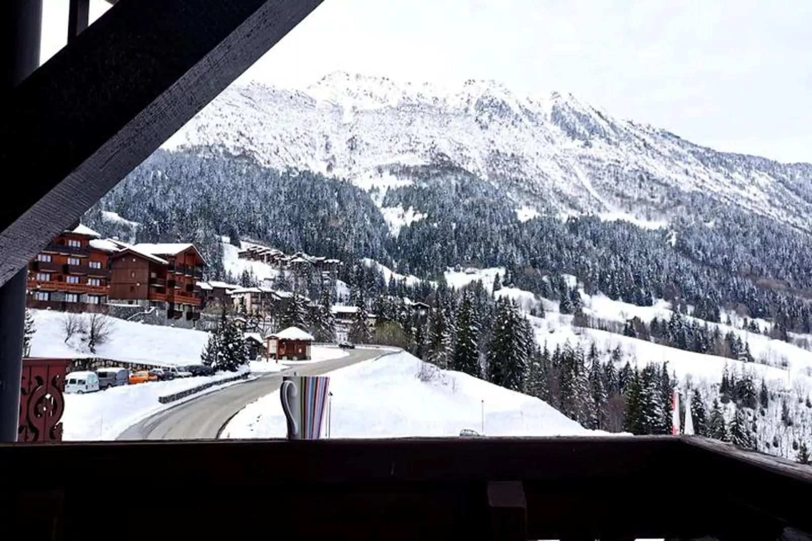 Résidence Camarine-View in winter